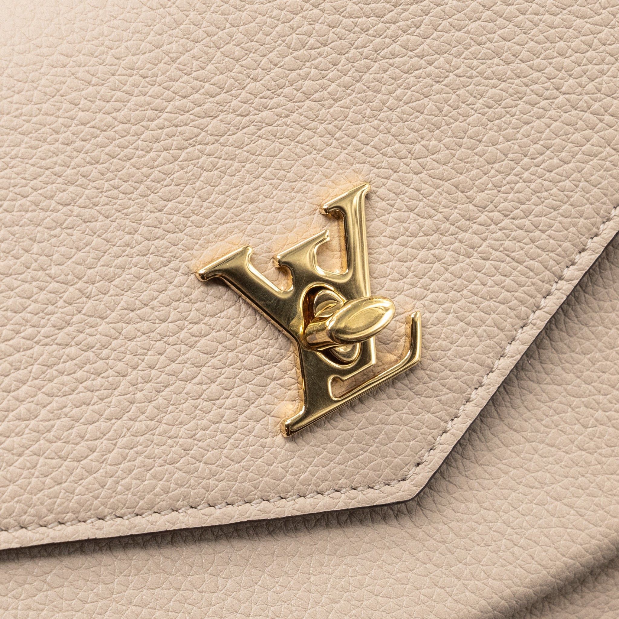 LOUIS VUITTON MYLOCKME CHAIN POCHETTE CALFSKIN GREIGE BEIGE GHW