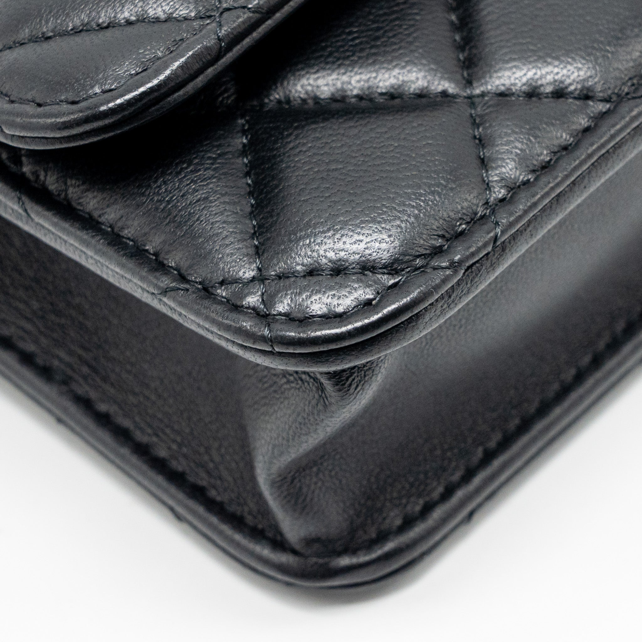 CHANEL PEARL CRUSH MINI FLAP WALLET ON CHAIN LAMBSKIN BLACK GHW (MICROCHIP)