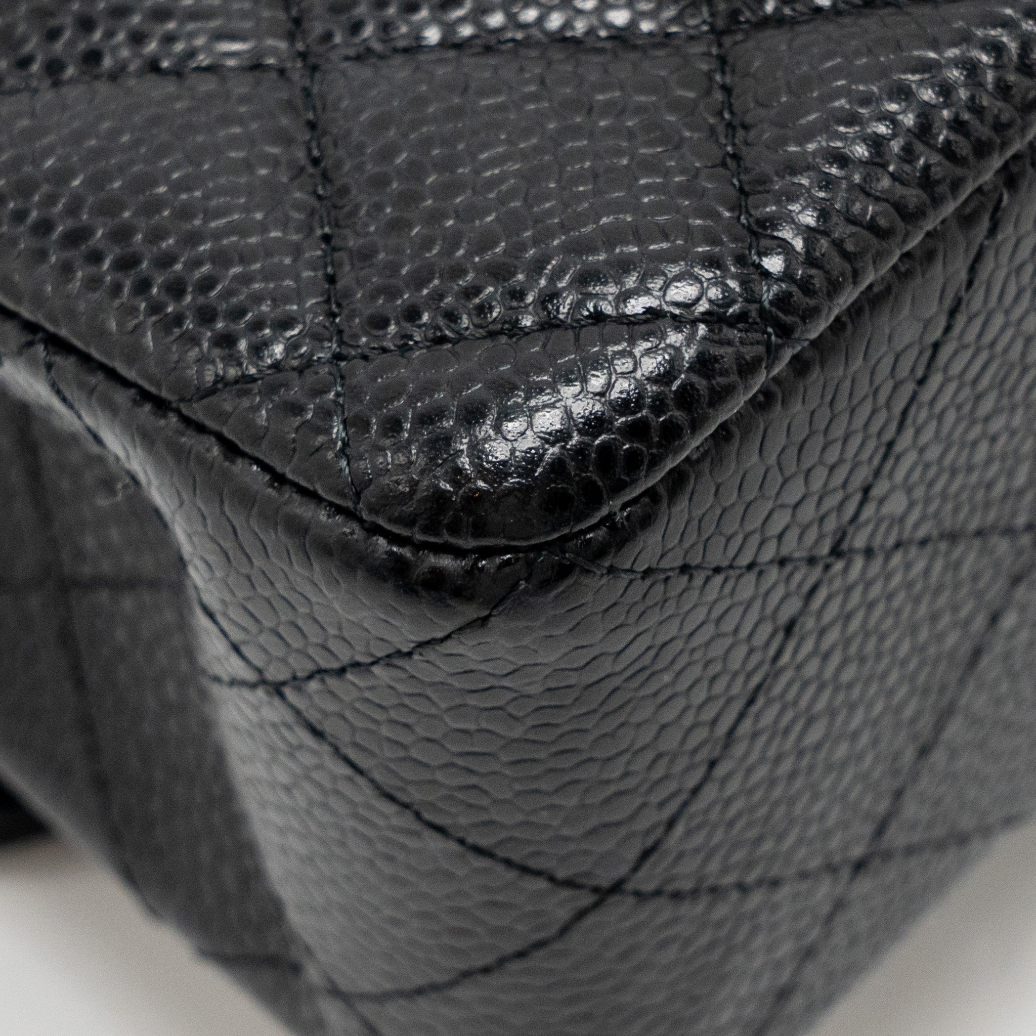 CHANEL SMALL CLASSIC DOUBLE FLAP BAG CAVIAR BLACK SHW (MICROCHIP)