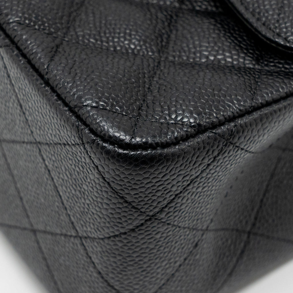 CHANEL JUMBO CLASSIC DOUBLE FLAP BAG CAVIAR BLACK GHW