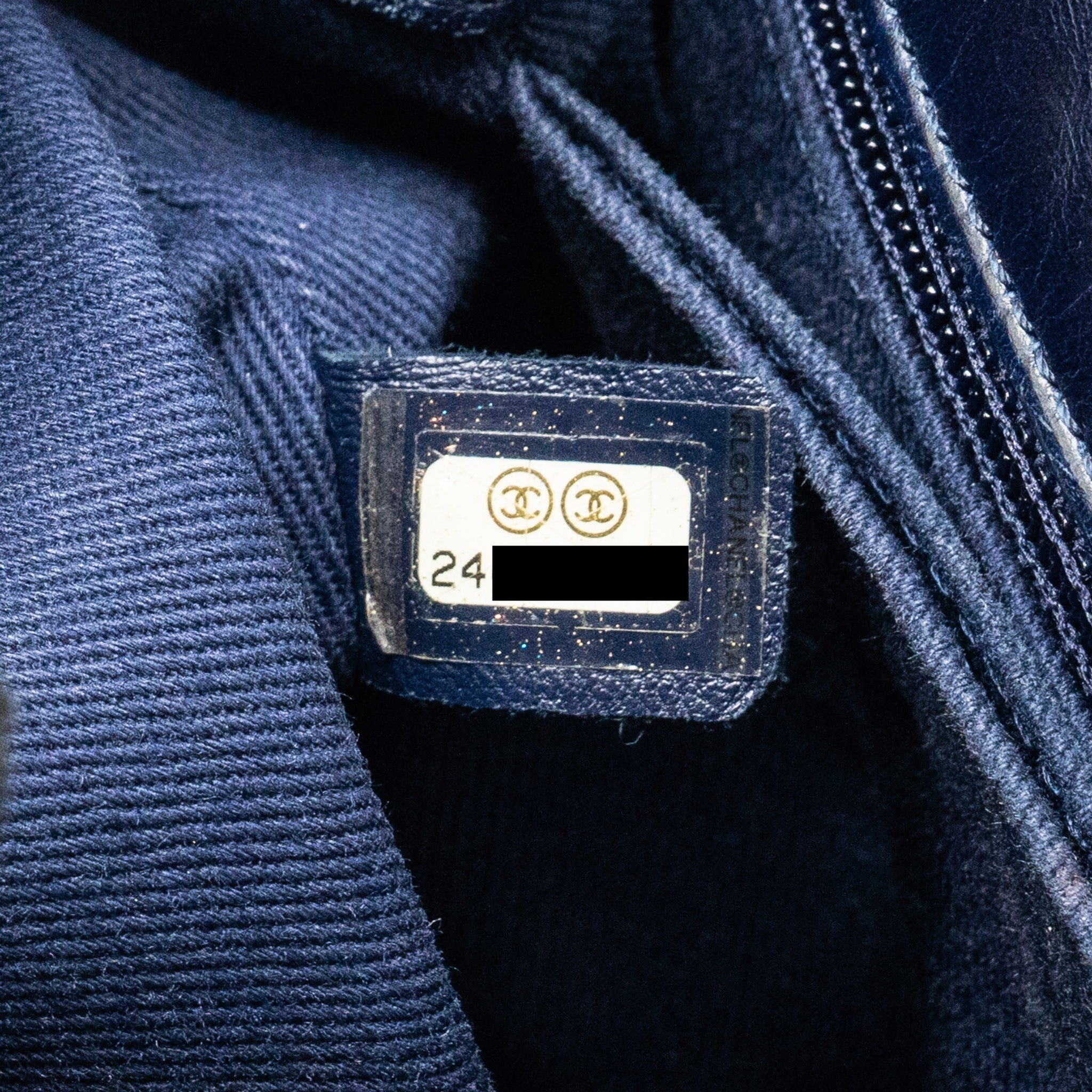 CHANEL SMALL COCO HANDLE CHEVRON CALFSKIN DARK BLUE GHW