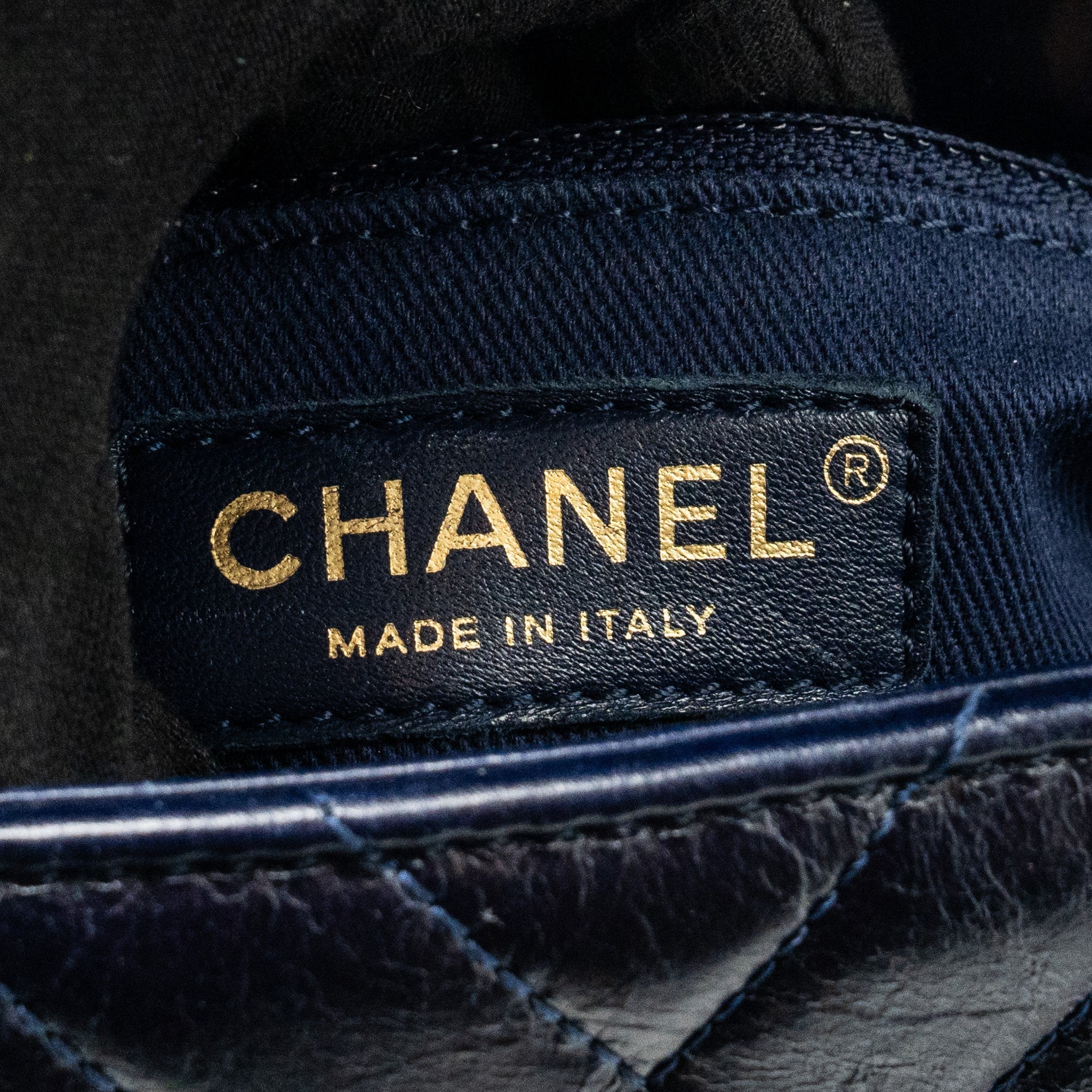 CHANEL SMALL COCO HANDLE CHEVRON CALFSKIN DARK BLUE GHW