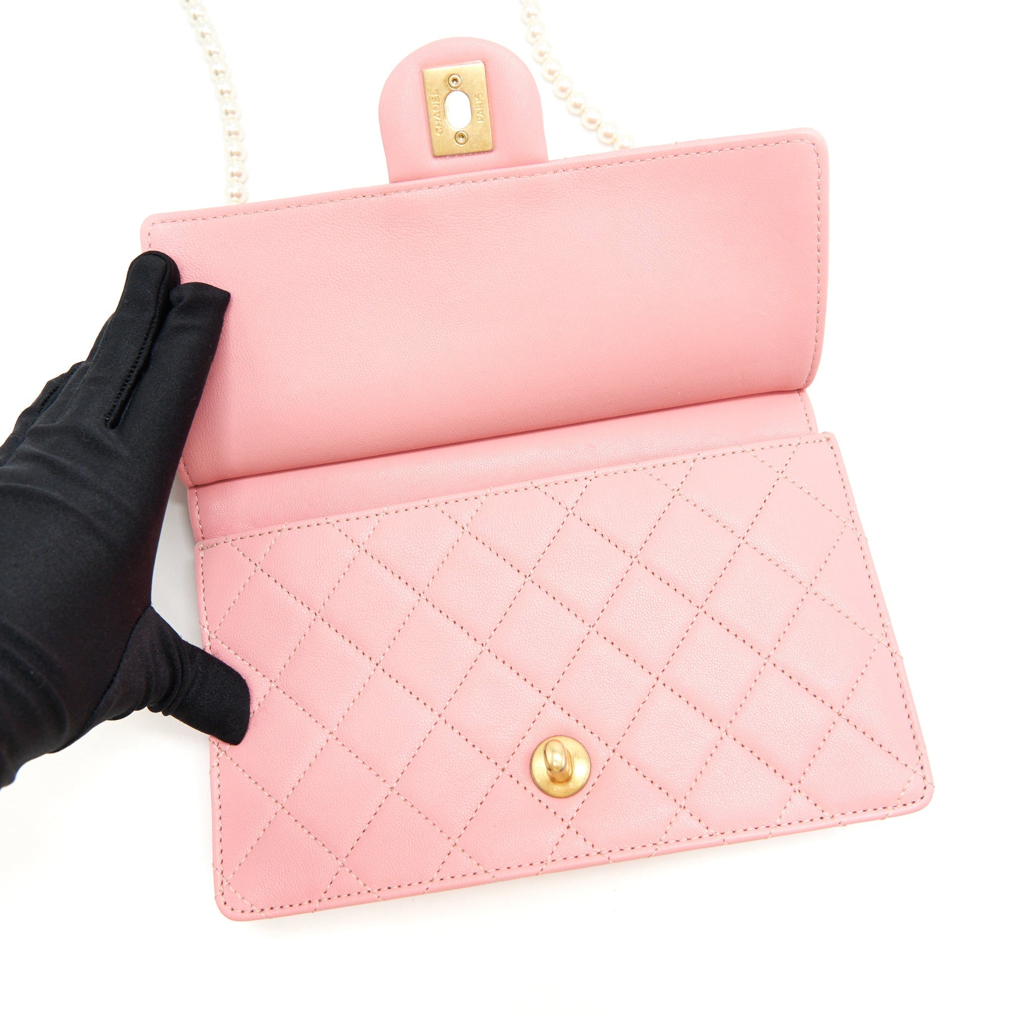 CHANEL QUILTED PEARL CHAIN GOAT SKIN FLAP BAG PINK GHW