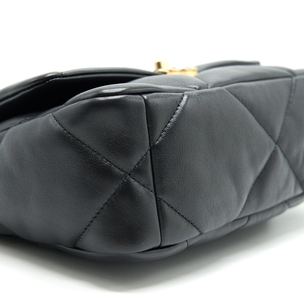 CHANEL SMALL 19 BAG BLACK