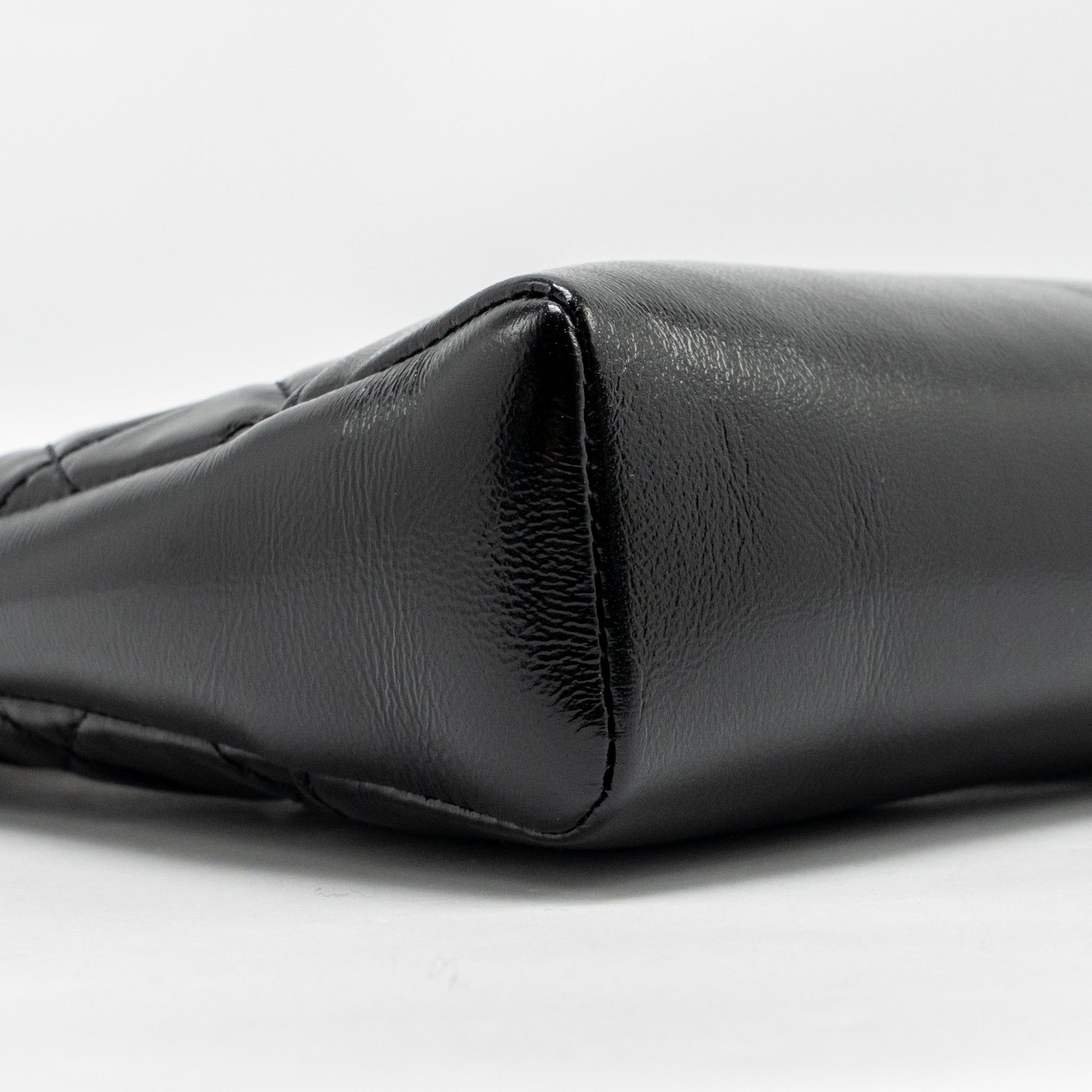 CHANEL MINI 31 BAG SHINY CALFSKIN BLACK LGHW (MICROCHIP)