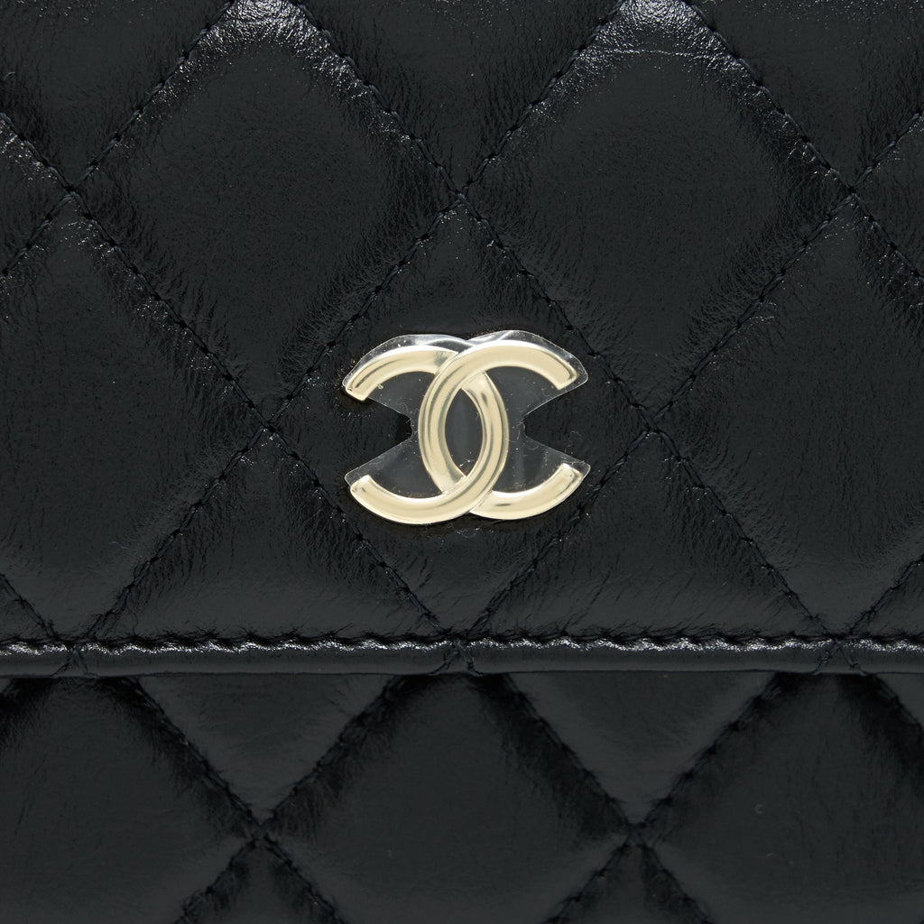 CHANEL GIANT PEARL CLUTCH WITH CHAIN CALFSKIN BLACK LGHW