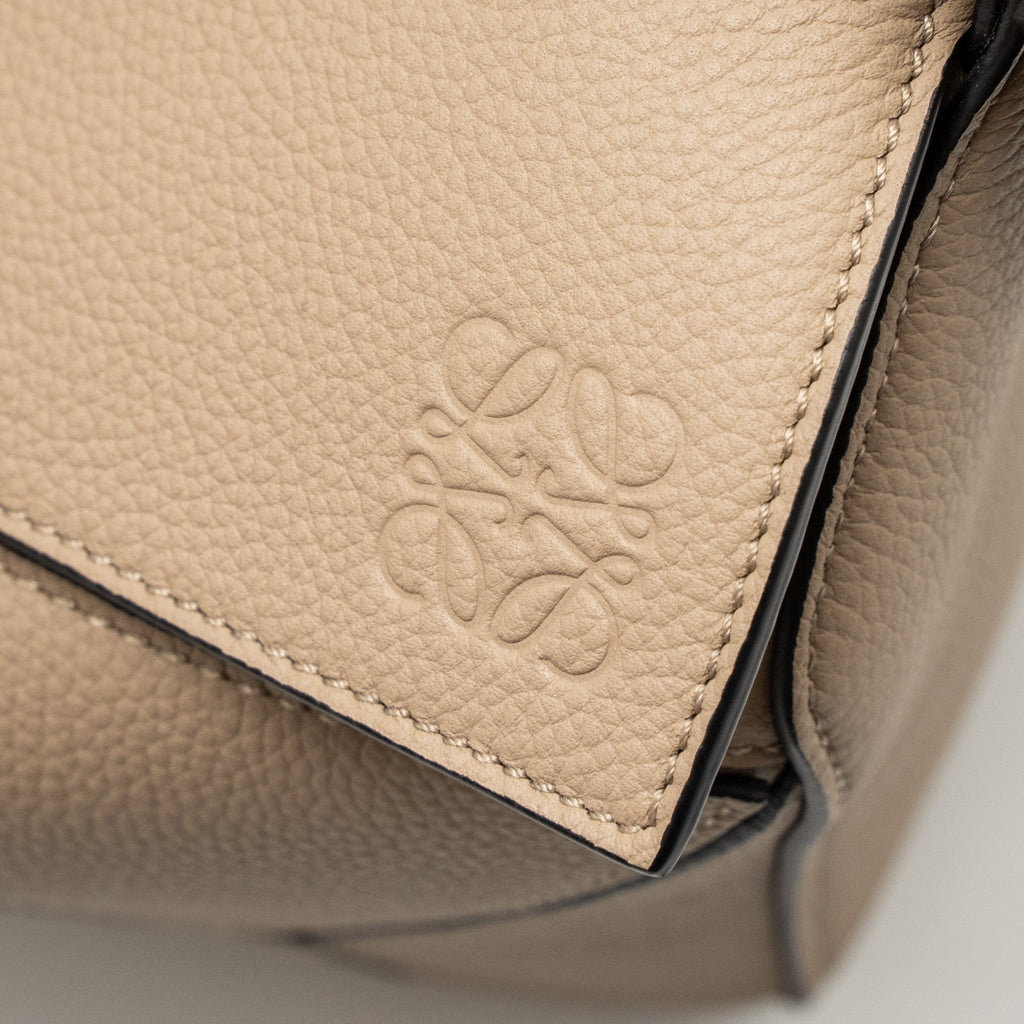 LOEWE MEDIUM PUZZLE BAG SOFT GRAINED CALFSKIN SAND GHW
