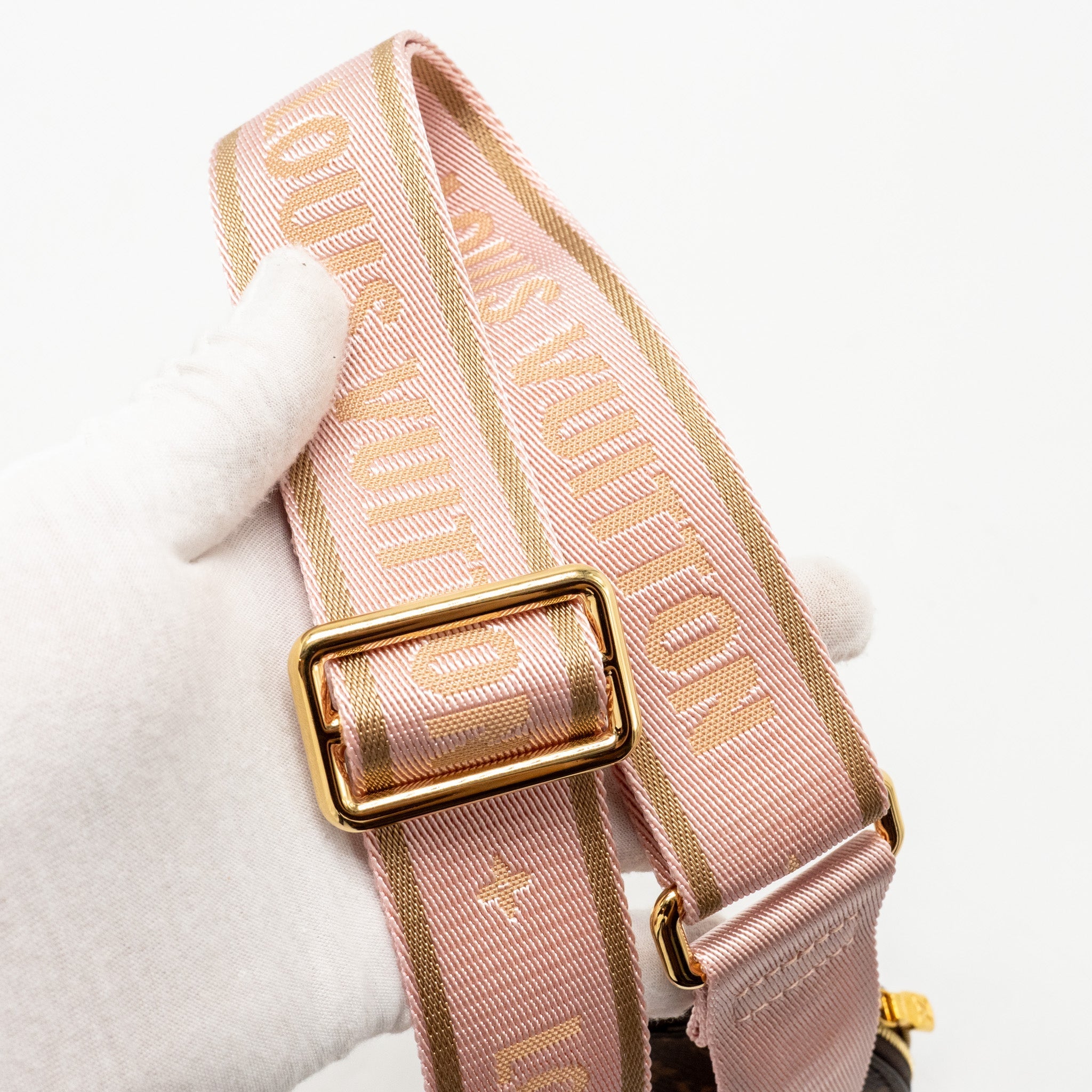 LOUIS VUITTON MULTI POCHETTE ACCESSORIES MONOGRAM CANVAS PINK STRAP GHW