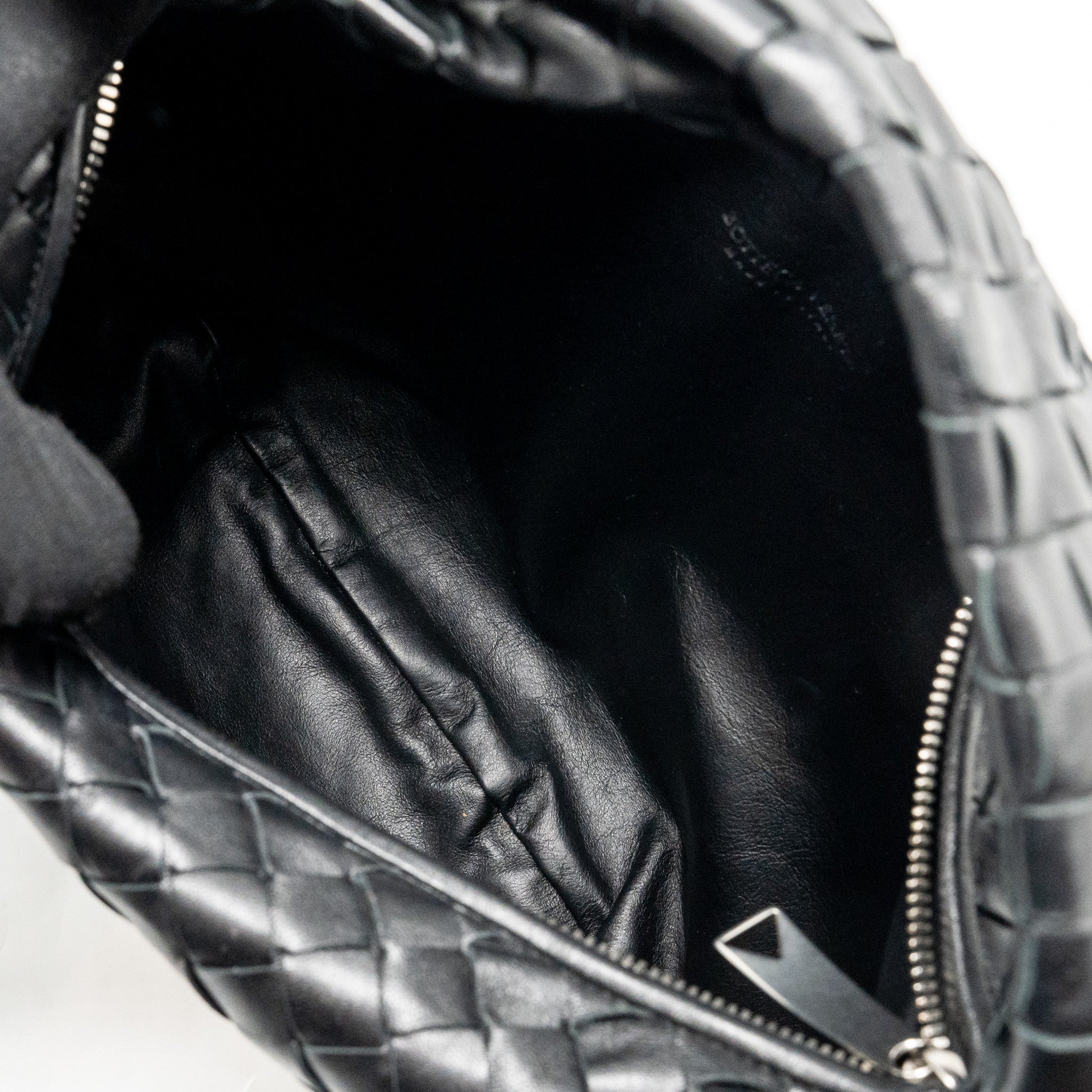 BOTTEGA VENETA SMALL JODIE LAMBSKIN BLACK SHW