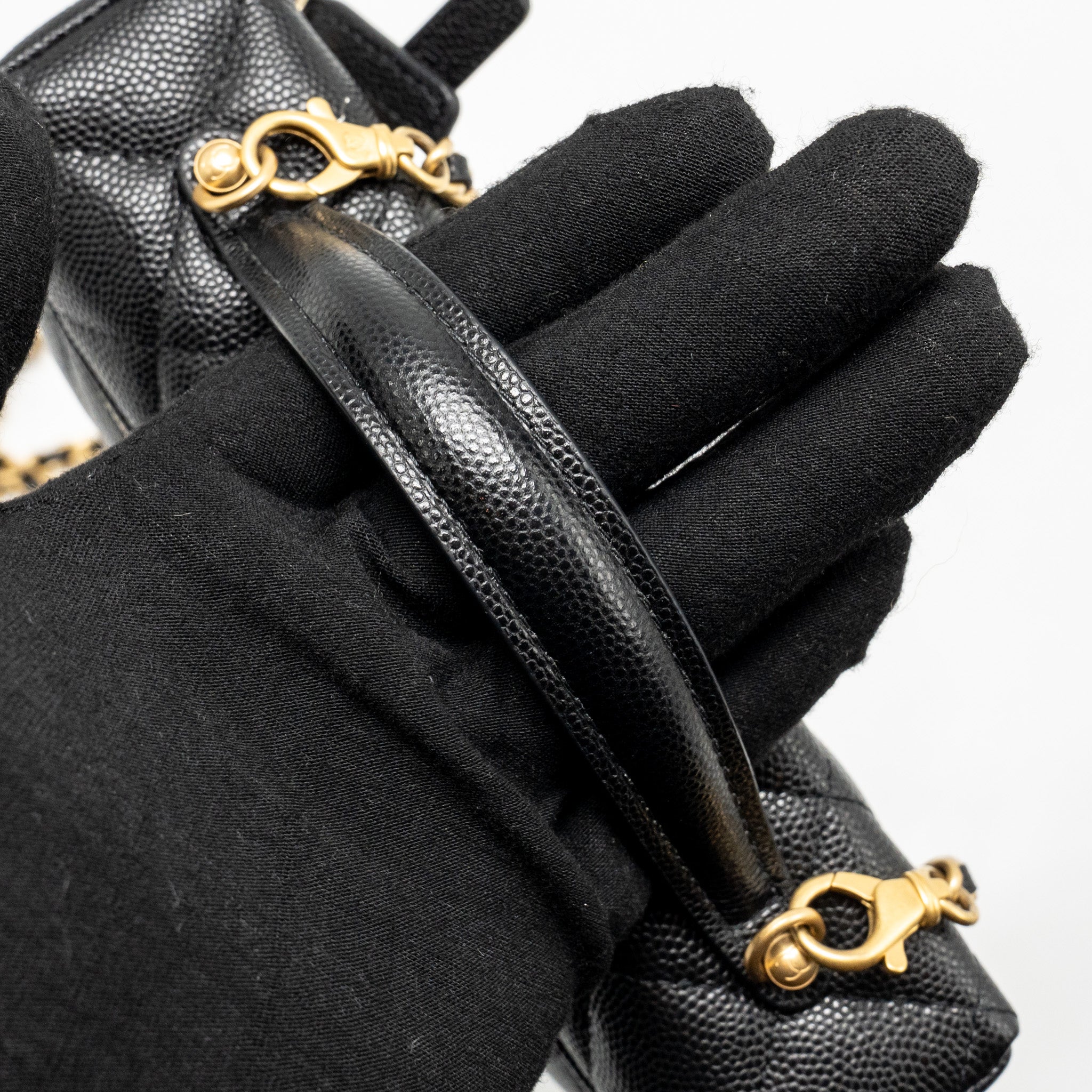 CHANEL TOP HANDLE VANITY BAG WITH CHAIN CAVIAR BLACK GHW (MICROCHIP)