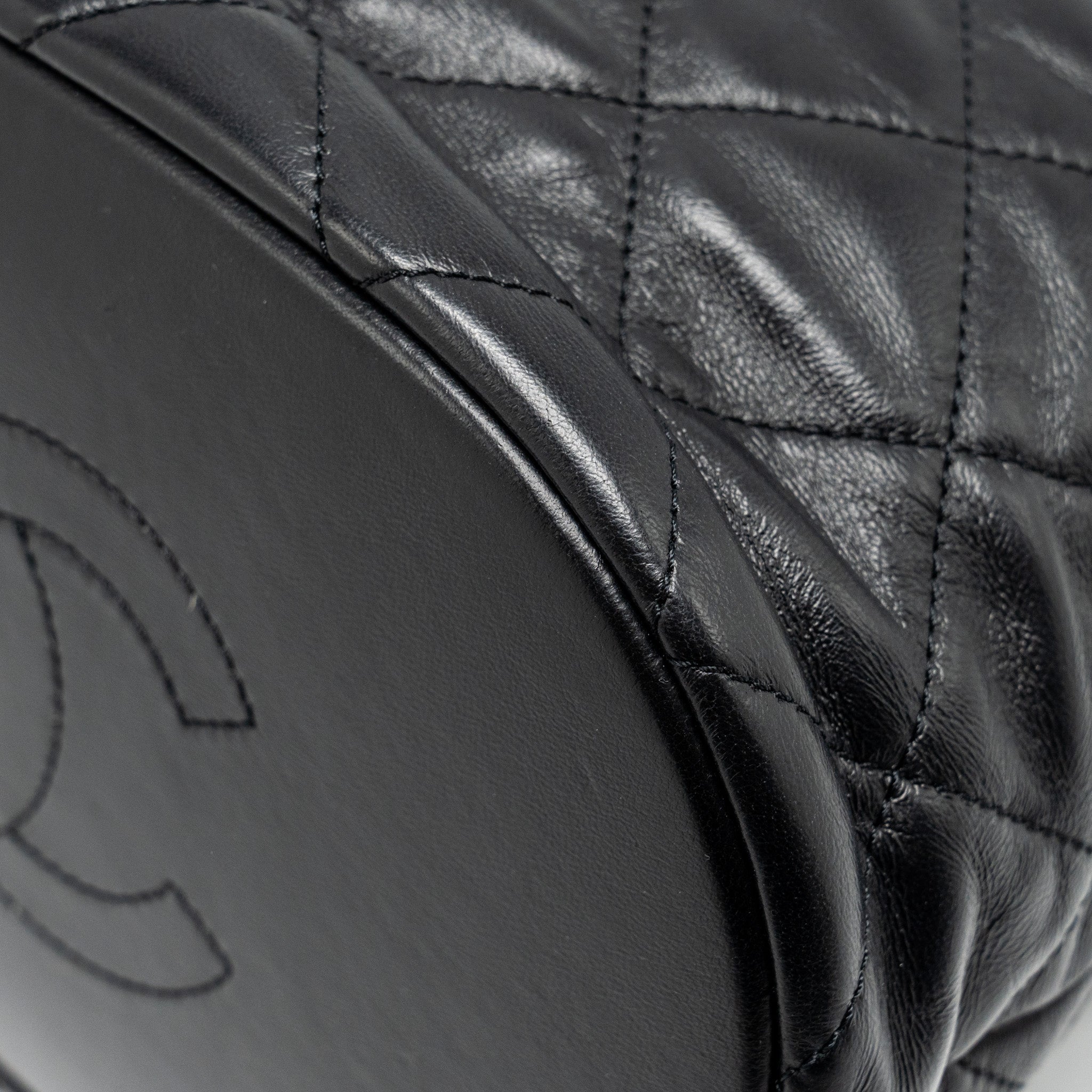 CHANEL 22P DRAWSTRING BUCKET BAG LAMBSKIN BLACK GHW (MICROCHIP)
