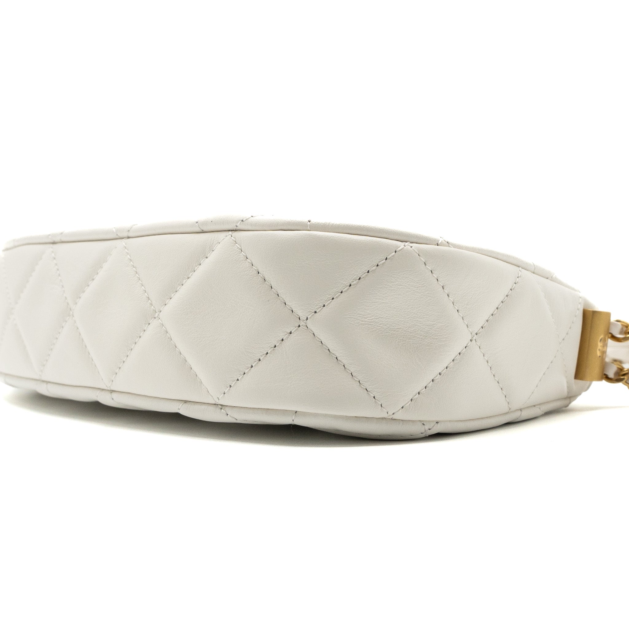 CHANEL 23K HOBO BAG CALFSKIN WHITE GHW (MICROCHIP)
