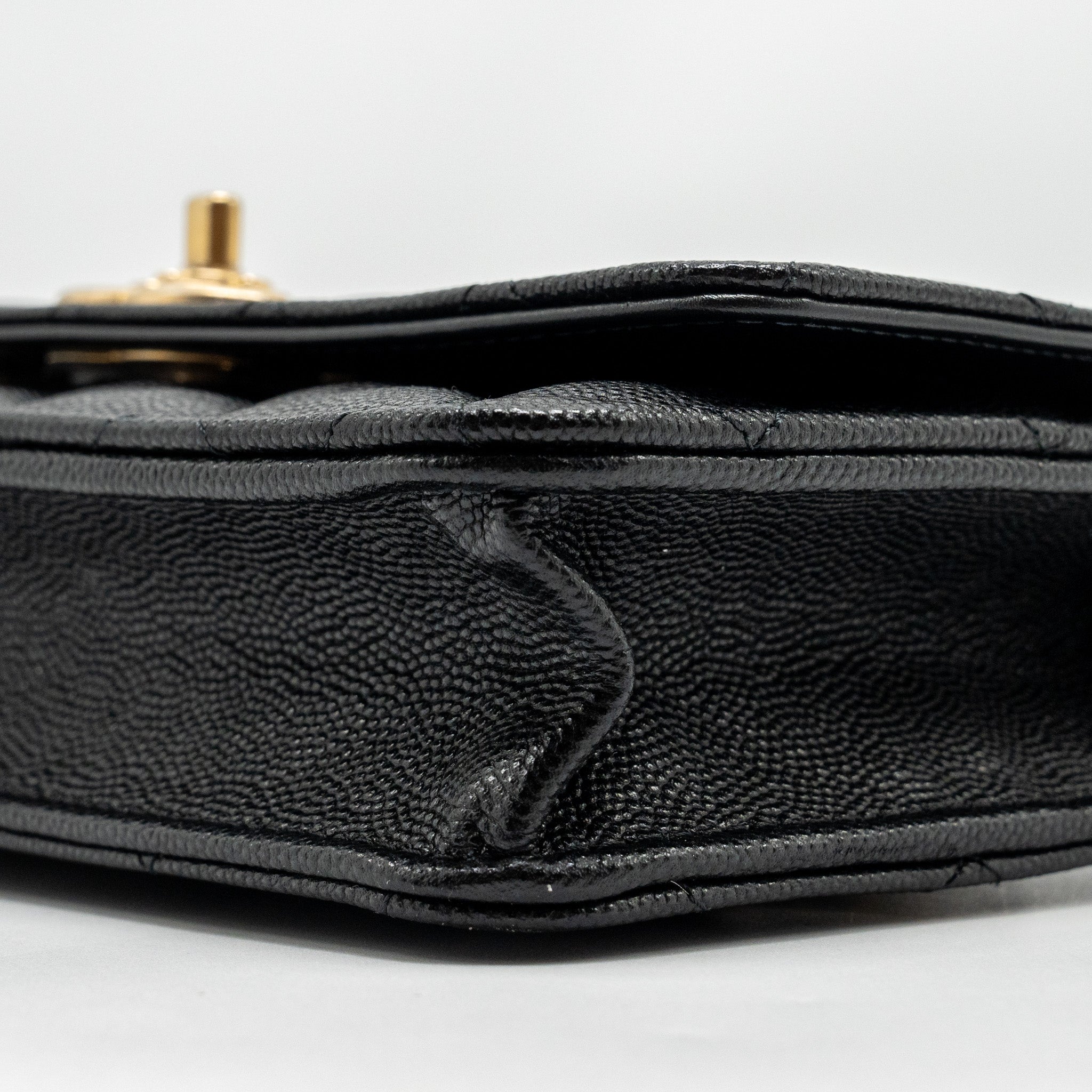 CHANEL CAMELLIA WALLET ON CHAIN CAVIAR BLACK GHW (MICROCHIP)