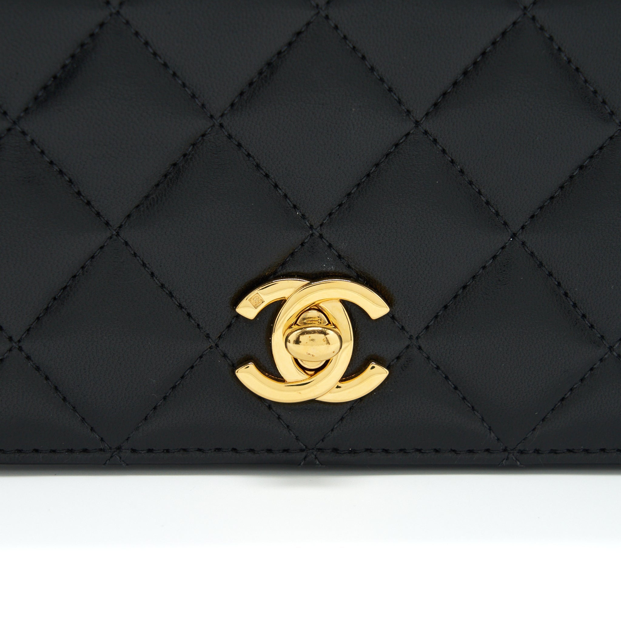 CHANEL VINTAGE QUILTED MINI FLAP BAG WITH CHAIN LAMBSKIN BLACK GHW