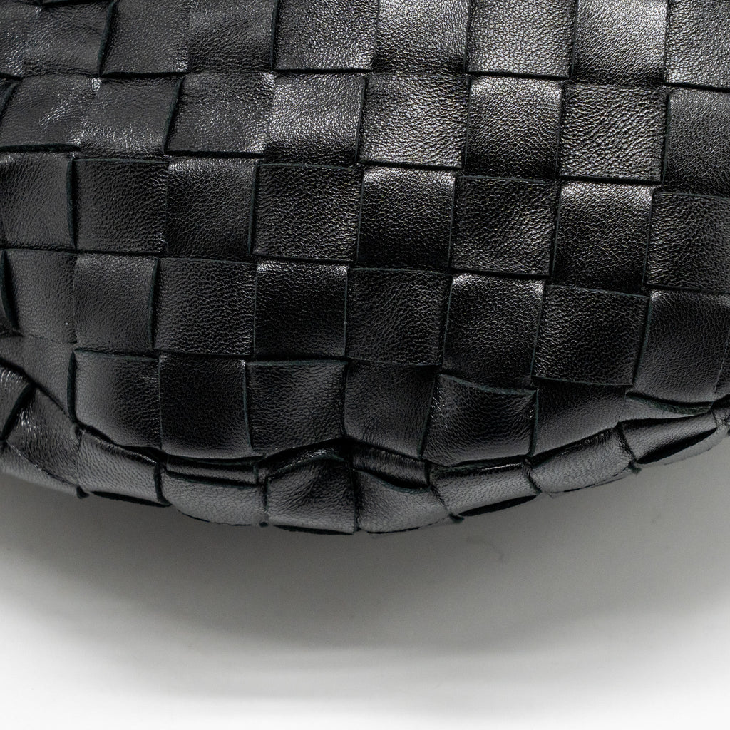 BOTTEGA VENETA SMALL JODIE INTRECCIATO LEATHER BLACK SHW