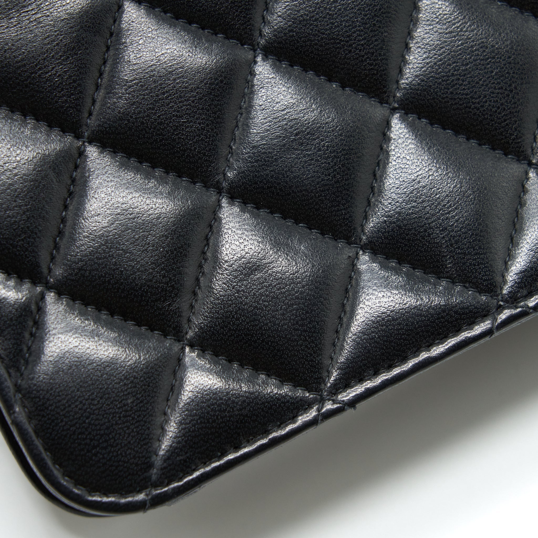 CHANEL VINTAGE QUILTED MINI FLAP BAG WITH CHAIN LAMBSKIN BLACK GHW