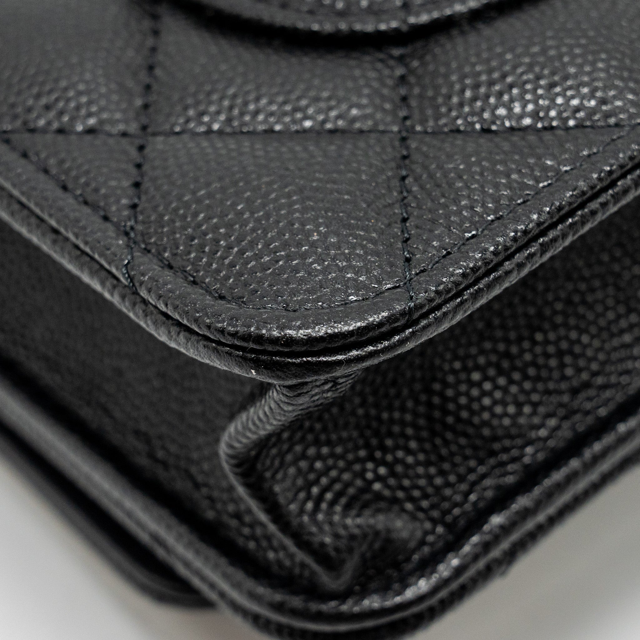 CHANEL CAMELLIA WALLET ON CHAIN CAVIAR BLACK GHW (MICROCHIP)