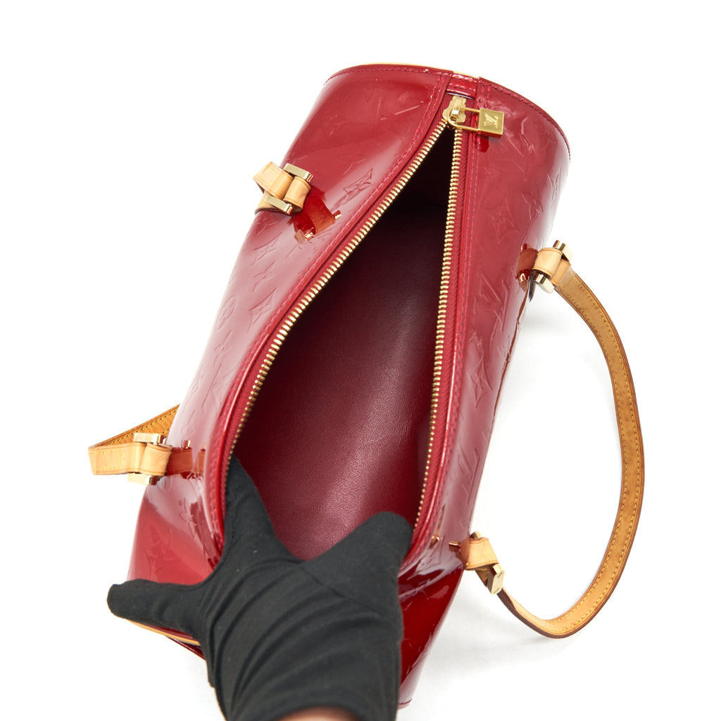 LOUIS VUITTON VINTAGE VERNIS PAPILLON BAG RED