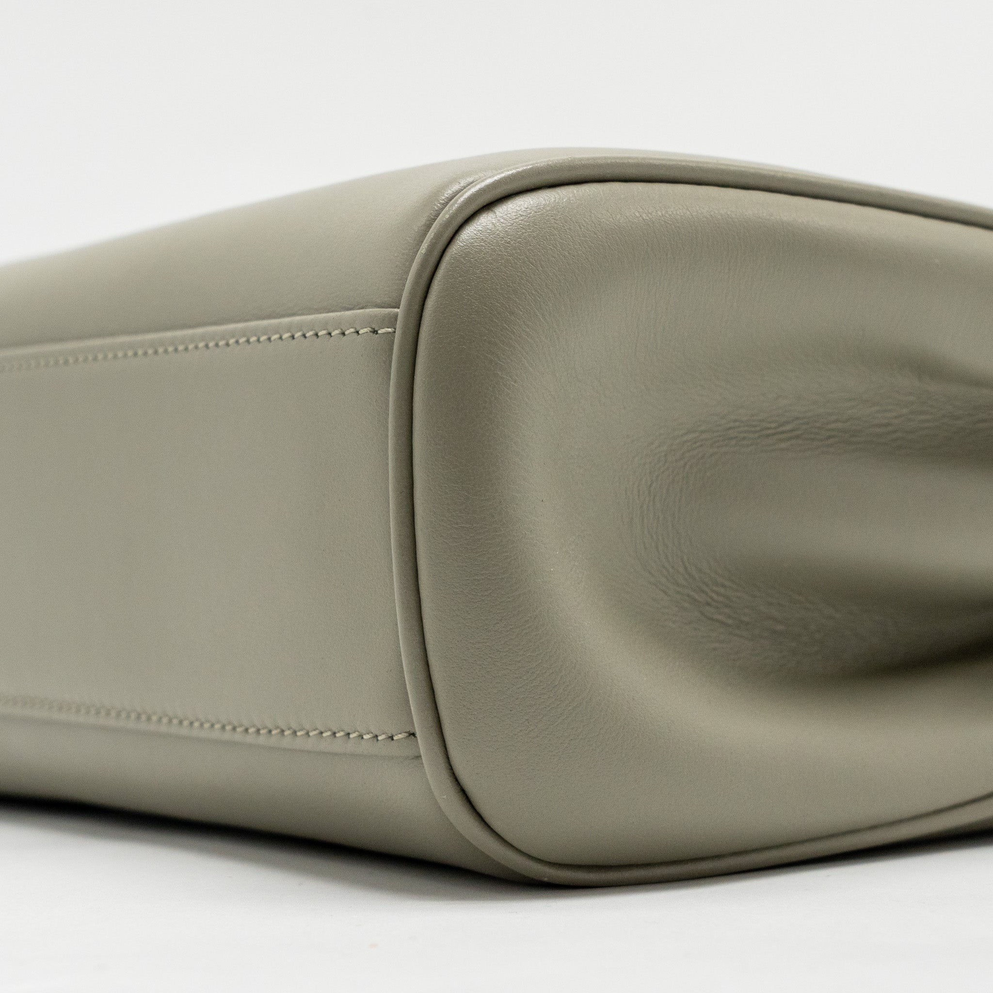 CELINE TEEN SOFT 16 CALFSKIN LIGHT OLIVE GREEN GHW