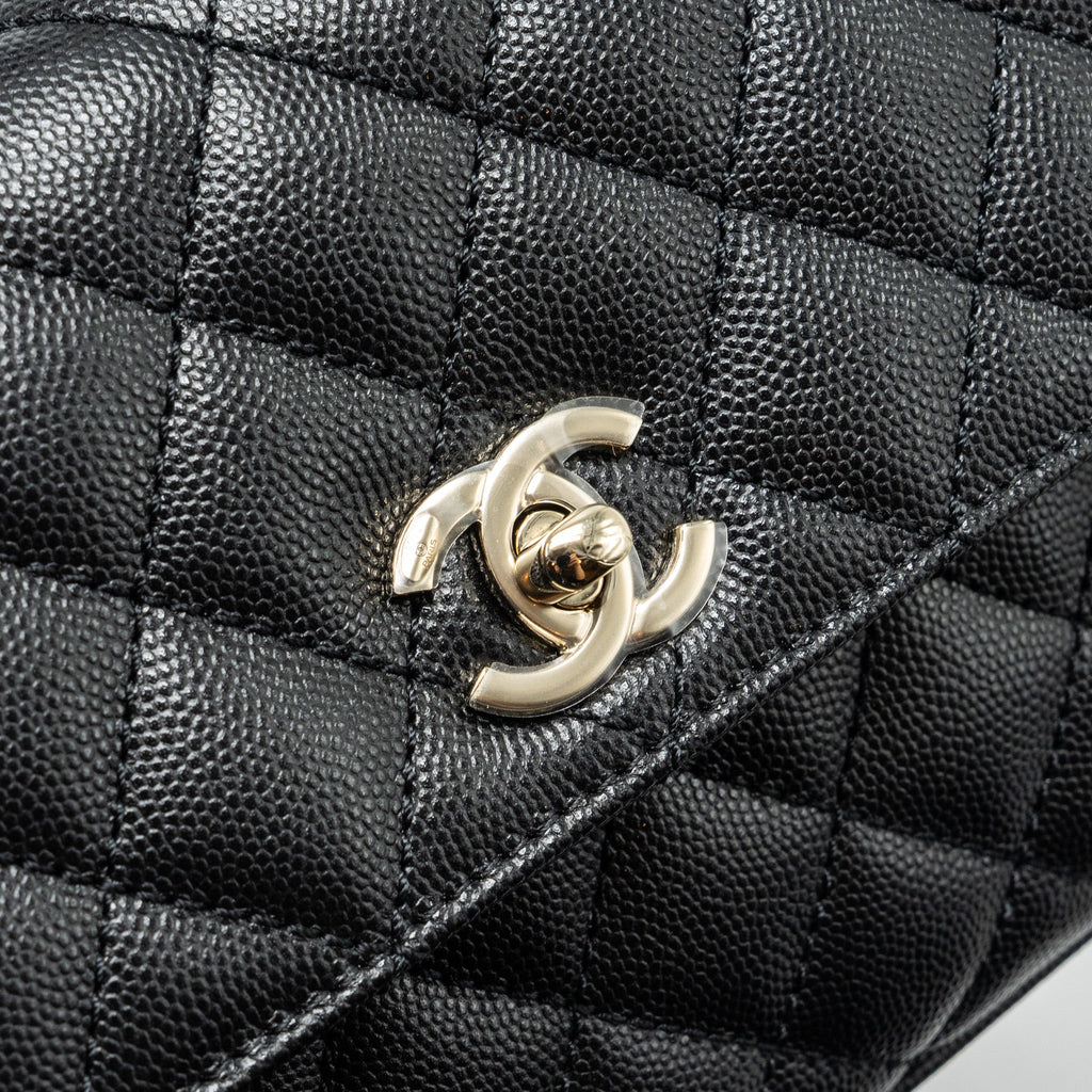 CHANEL SMALL COCO HANDLE CAVIAR BLACK LGHW (MICROCHIP)