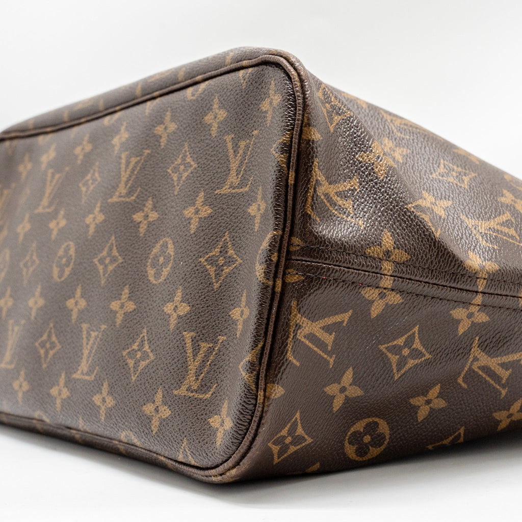 LOUIS VUITTON NEVERFULL MM MONOGRAM CANVAS GHW