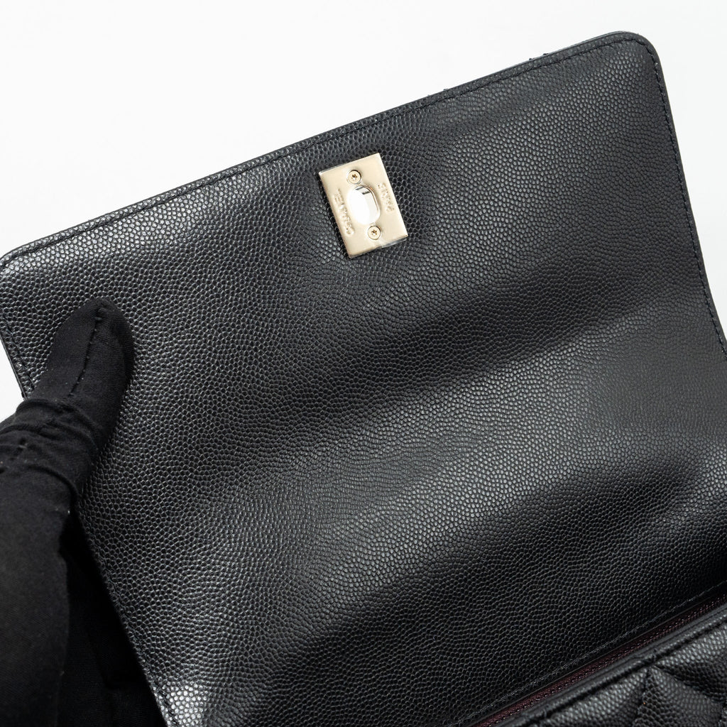 CHANEL SMALL COCO HANDLE CAVIAR BLACK LGHW (MICROCHIP)