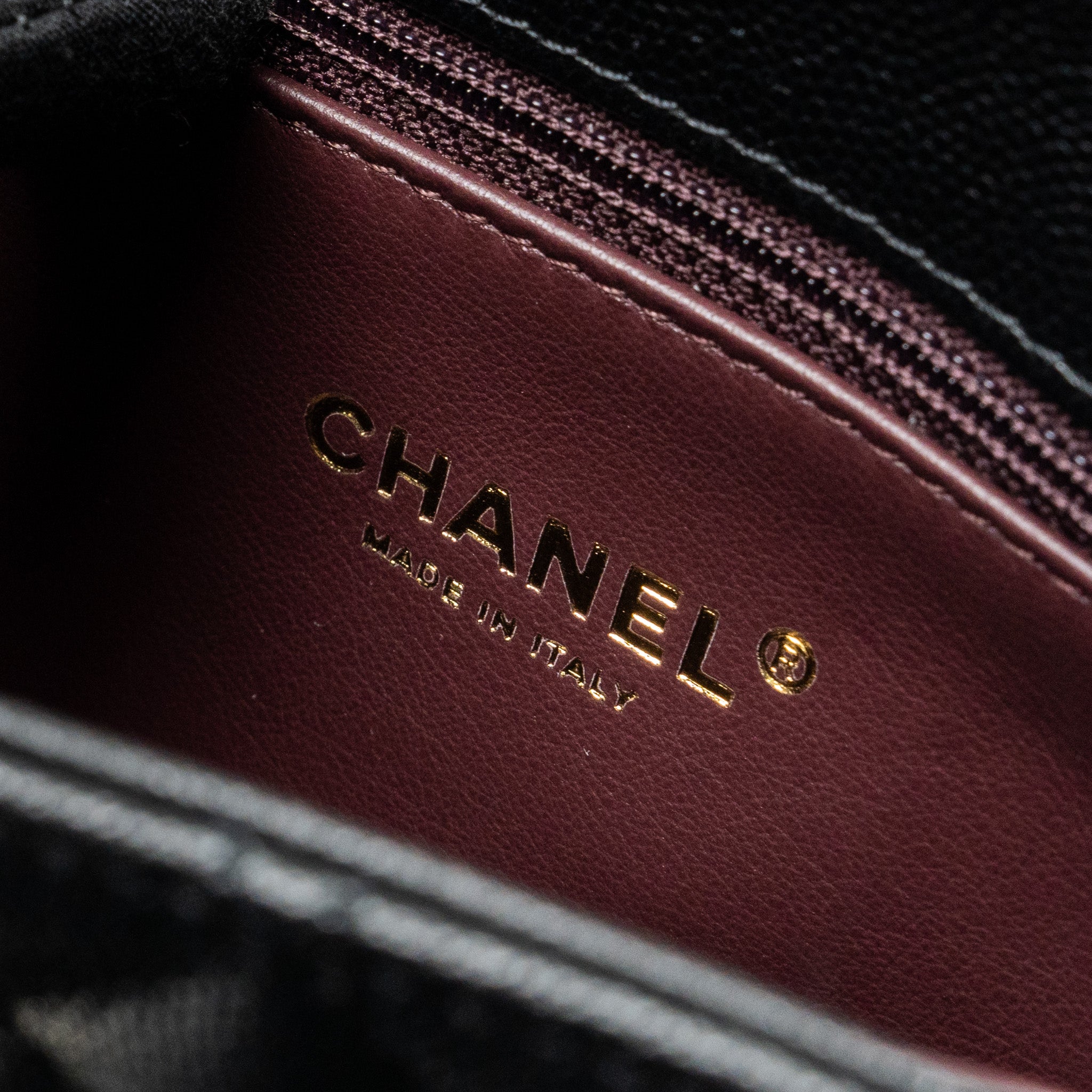CHANEL SMALL COCO HANDLE CAVIAR BLACK LGHW (MICROCHIP)