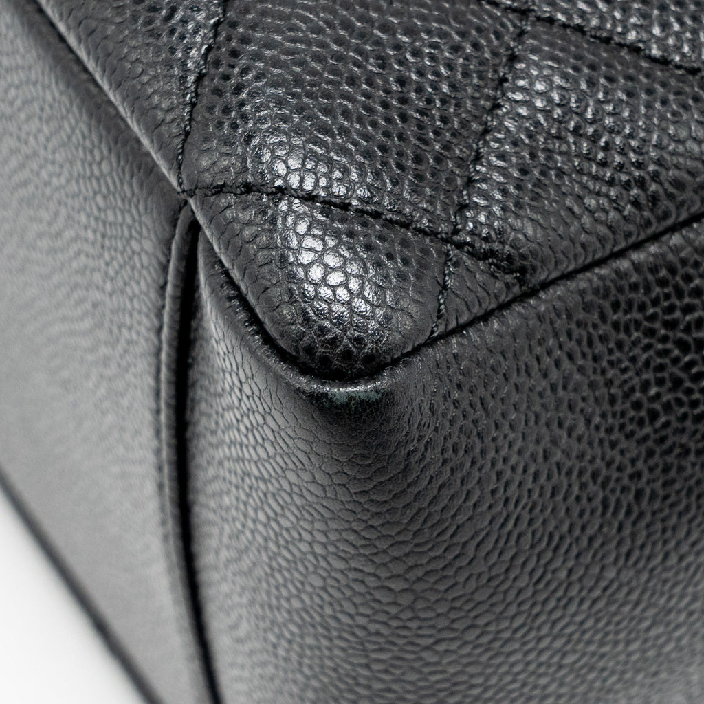 CHANEL GRAND SHOPPING TOTE / GST CAVIAR BLACK GHW