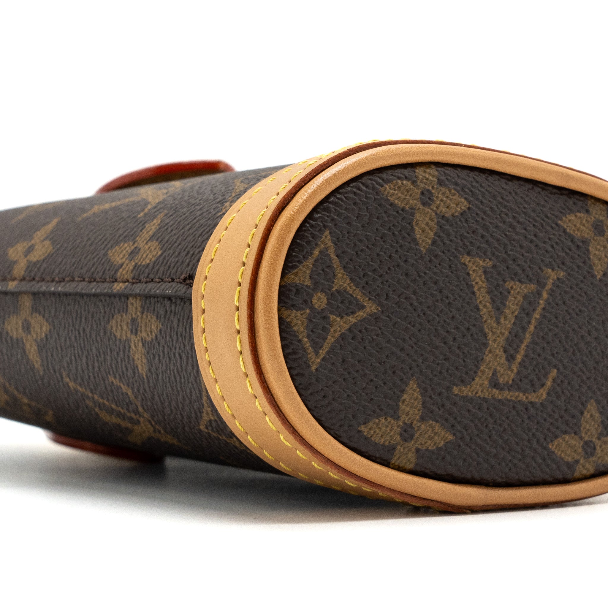 LOUIS VUITTON FOLD ME POUCH MONOGRAM CANVAS GHW(NEW VERSION)