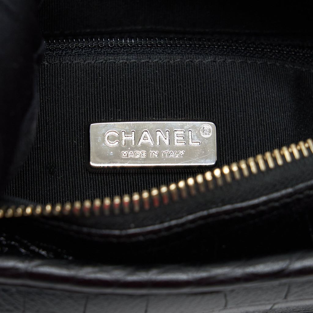 CHANEL SMALL GABRIELLE HOBO BAG CROCODILE EMBOSSED CALFSKIN BLACK MULTICOLOUR HARDWARE