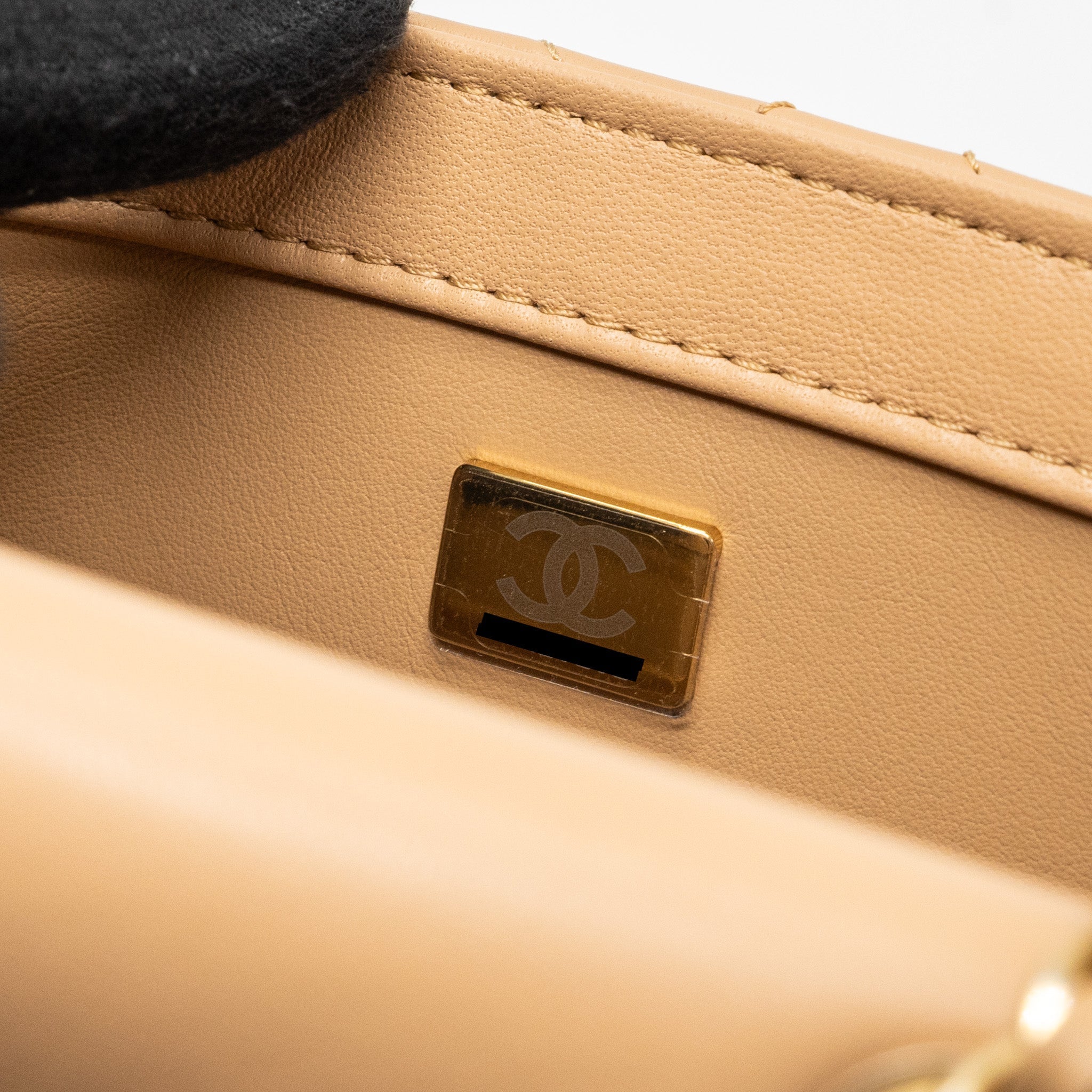 CHANEL 23K PEARL CRUSH MINI SQUARE FLAP BAG LAMBSKIN BEIGE GHW (MICROCHIP)