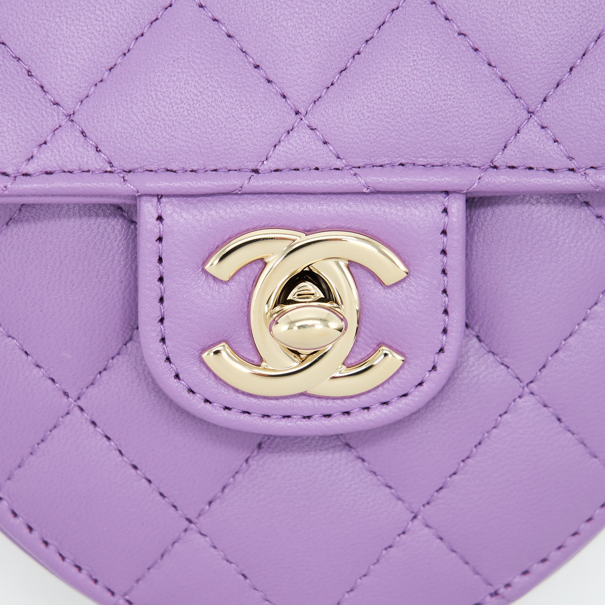 CHANEL 22S SMALL HEART BAG LAMBSKIN PURPLE LGHW