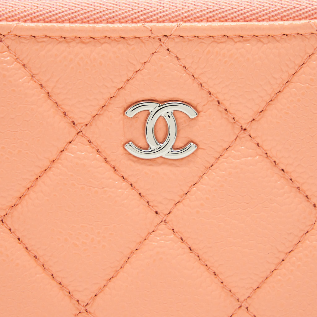 CHANEL MINI OCASE ZIP POUCH CORAL CAVIAR