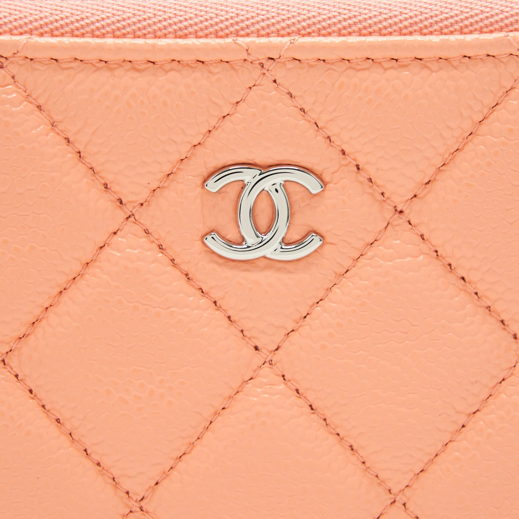 CHANEL MINI OCASE ZIP POUCH CORAL CAVIAR