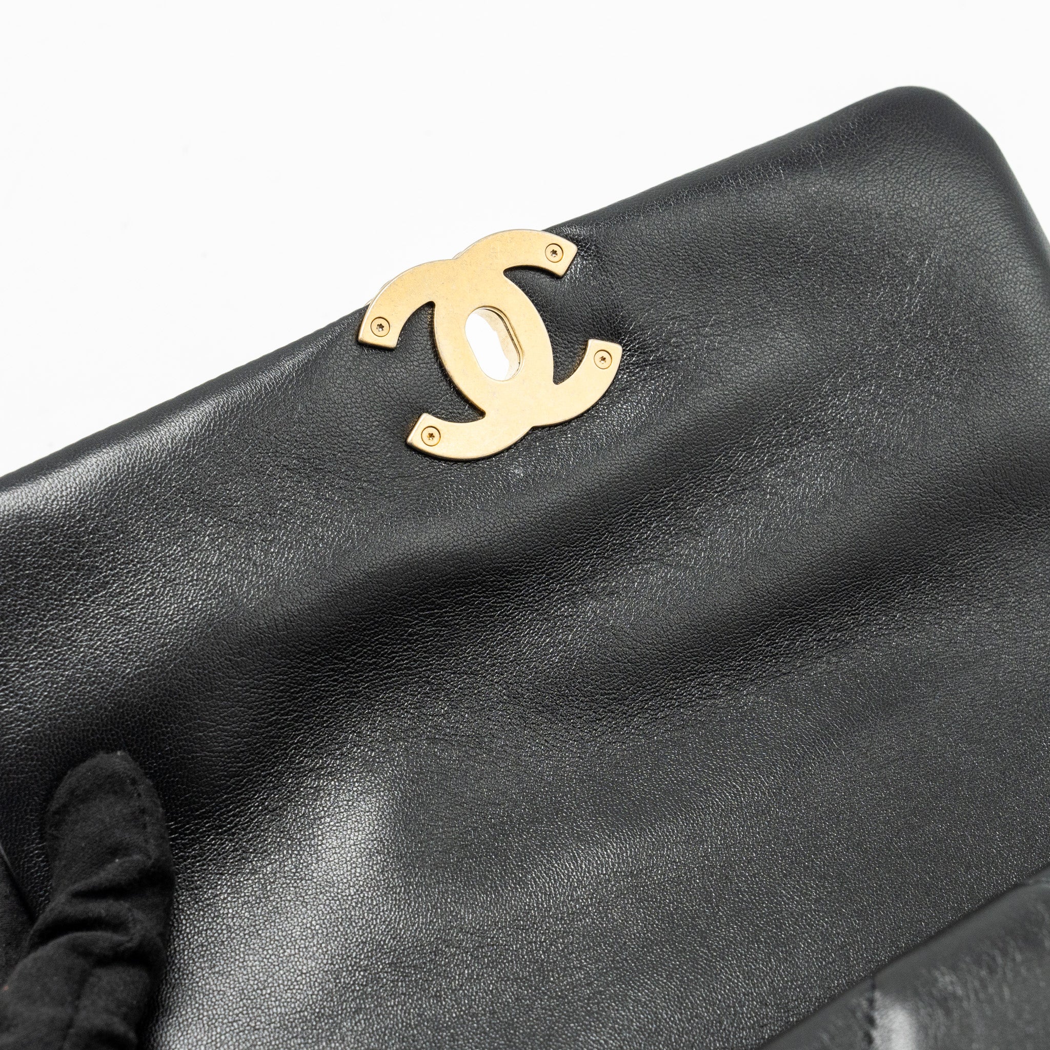 CHANEL SMALL 19 BAG LAMBSKIN BLACK MULTICOLOUR HARDWARE