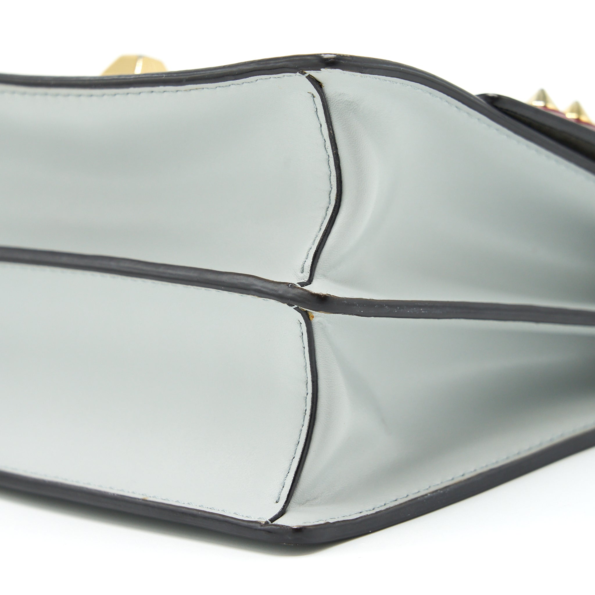 FENDI KAN I STUDDED SHOULDER BAG LIGHT BLUE/MULTICOLOUR SHW