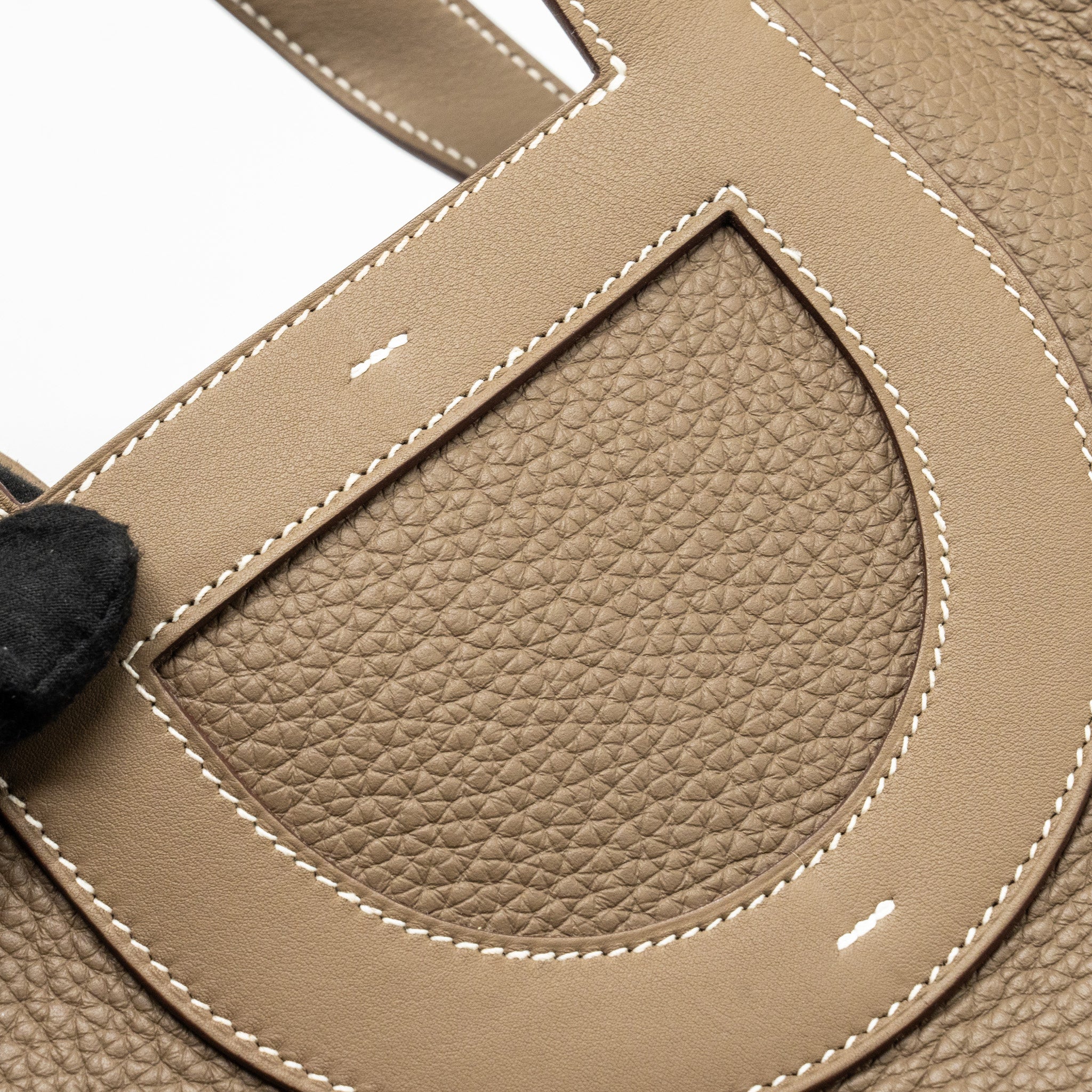 HERMES IN-THE-LOOP 23 BAG CLEMENCE ETOUPE SHW
