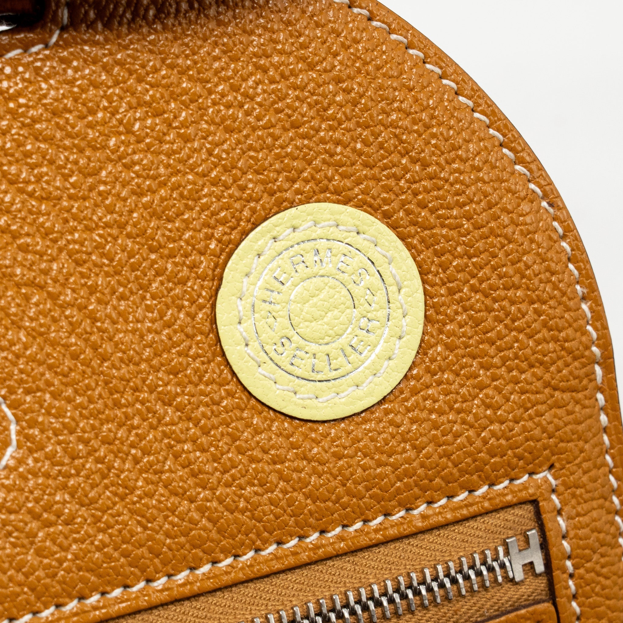 HERMES IN-THE-LOOP TO GO GM PHONE CASE CHÈVRE MYSORE CARAMEL SHW