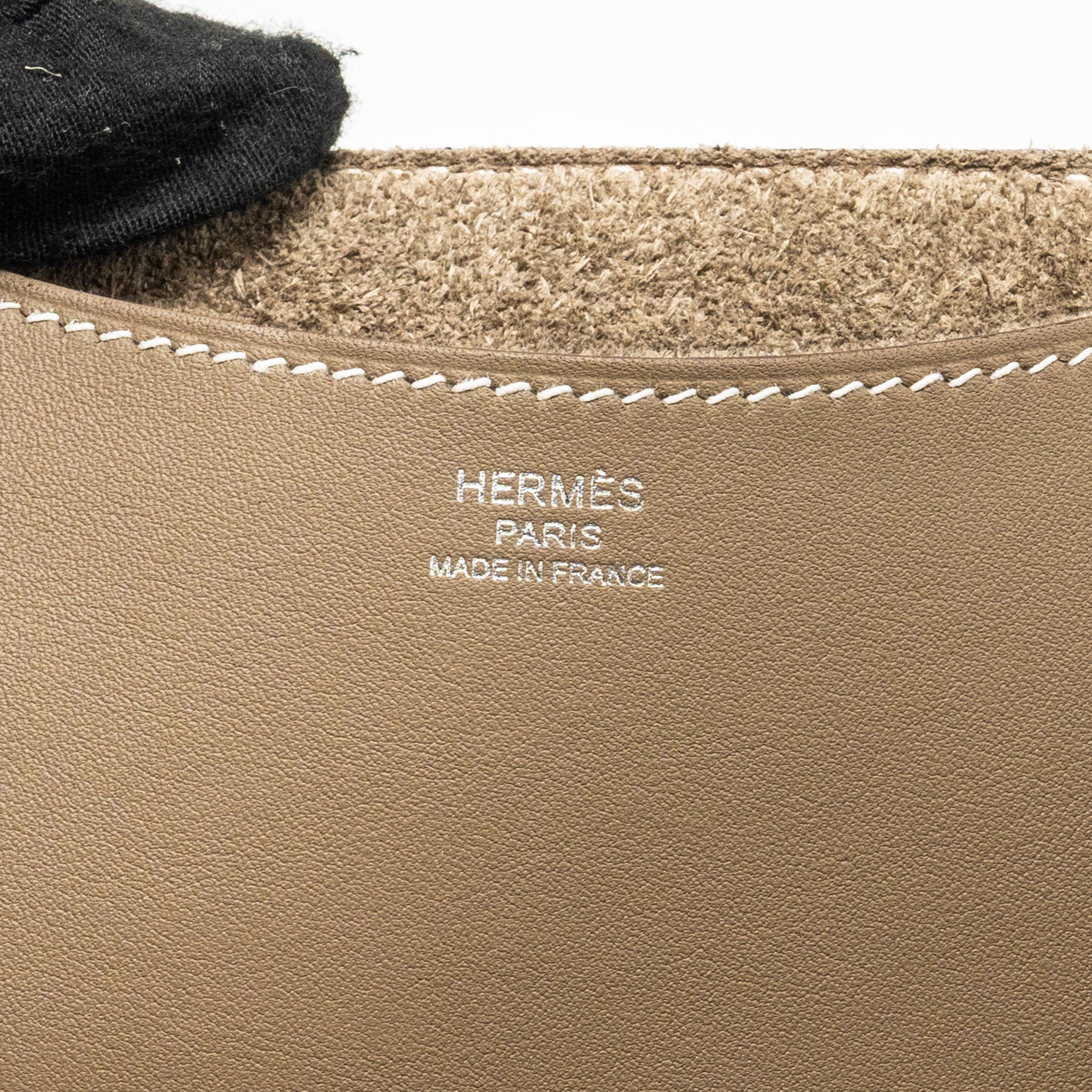 HERMES IN-THE-LOOP 23 BAG CLEMENCE ETOUPE SHW