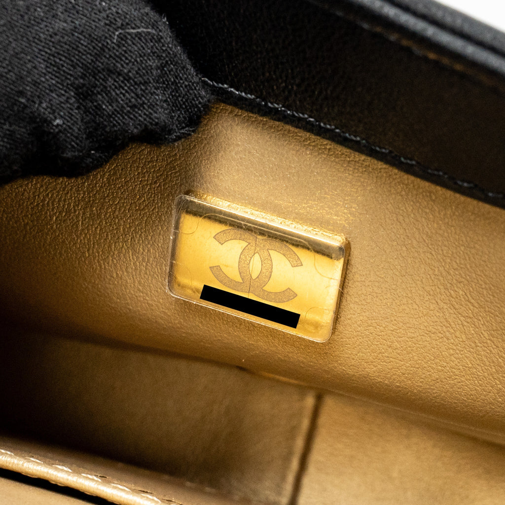 CHANEL PEARL CRUSH MINI SQUARE FLAP BAG LAMBSKIN BLACK GHW (MICROCHIP)