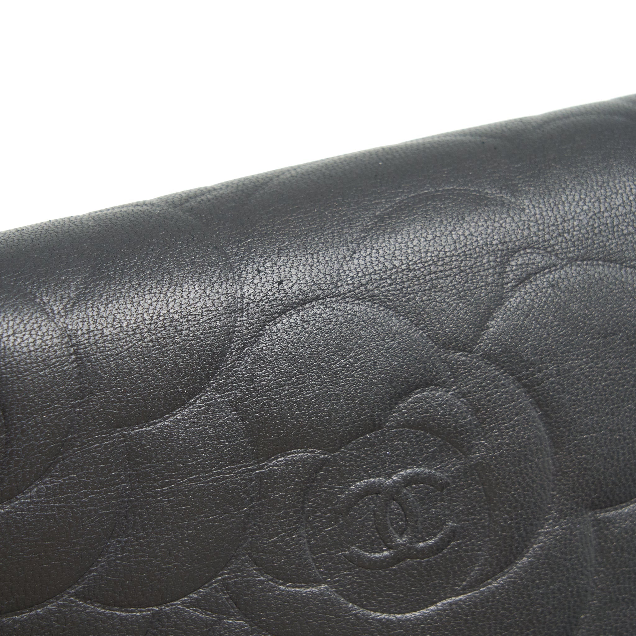 CHANEL CAMELLIA FOLD LONG WALLET LAMBSKIN BLACK / SILVER SHW