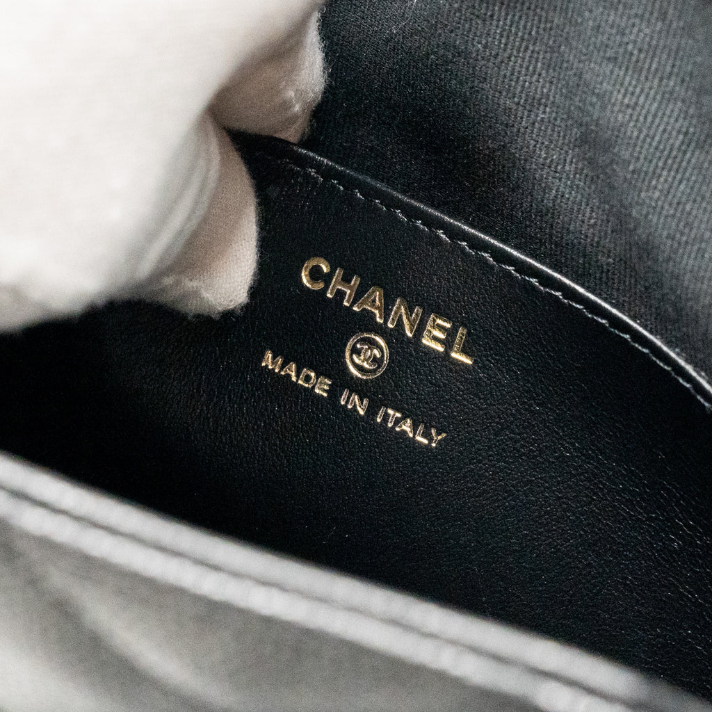 CHANEL FOLD FLAP VANITY CLUTCH WITH CHAIN CAVIAR BLACK GHW (MICROCHIP)