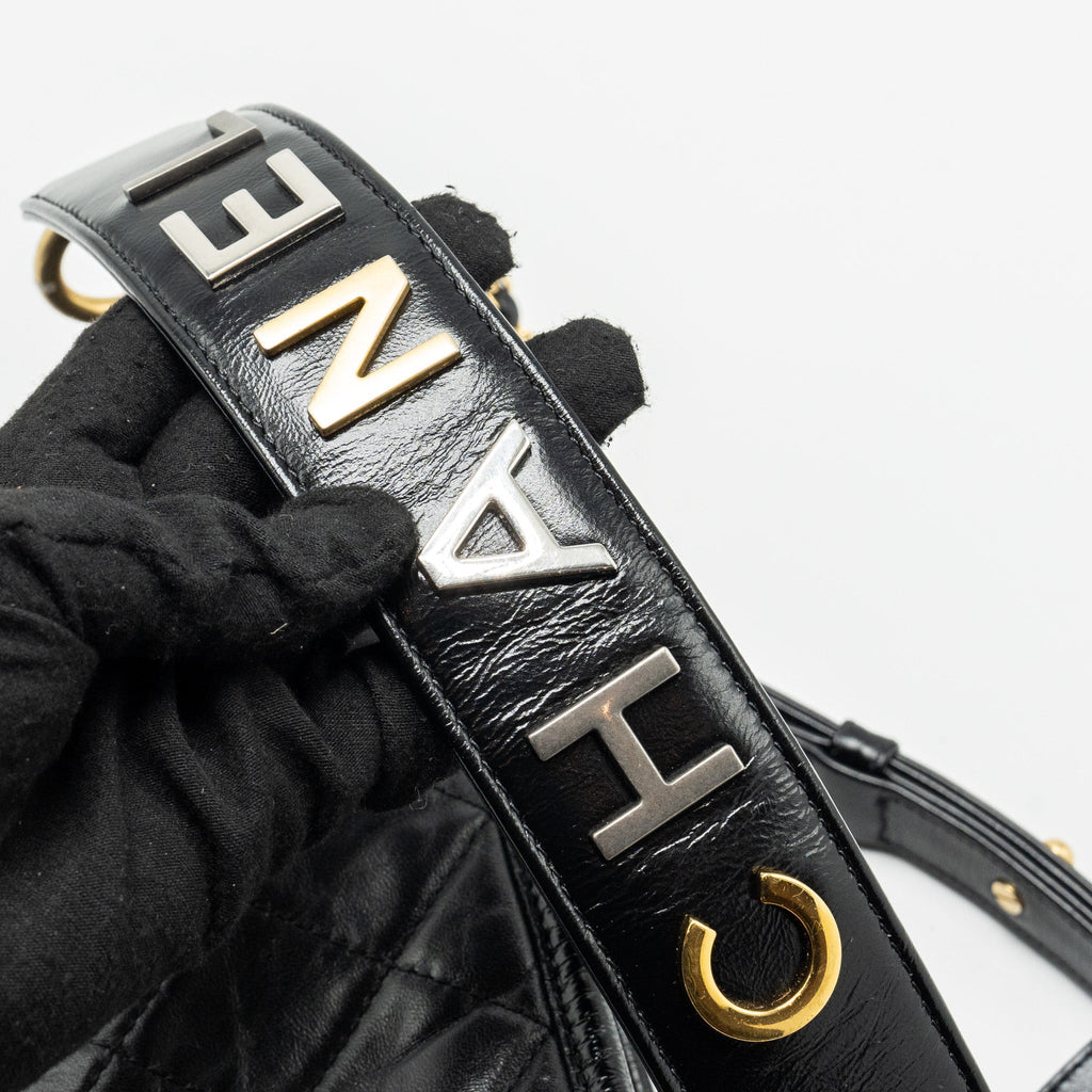 CHANEL SMALL HANDLE GABRIELLE HOBO BAG CALFSKIN BLACK MULTICOLOUR HARDWARE