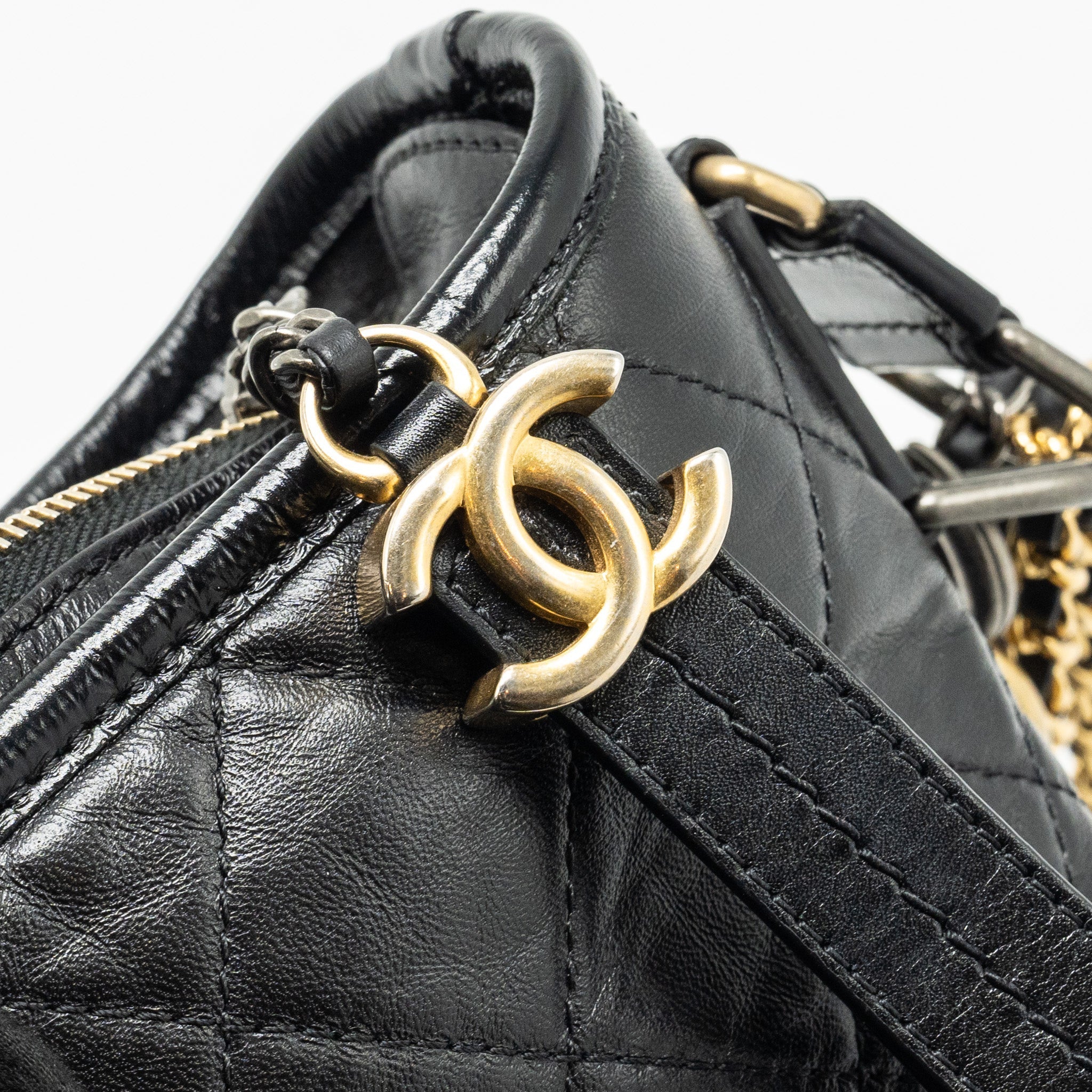 CHANEL SMALL HANDLE GABRIELLE HOBO BAG CALFSKIN BLACK MULTICOLOUR HARDWARE
