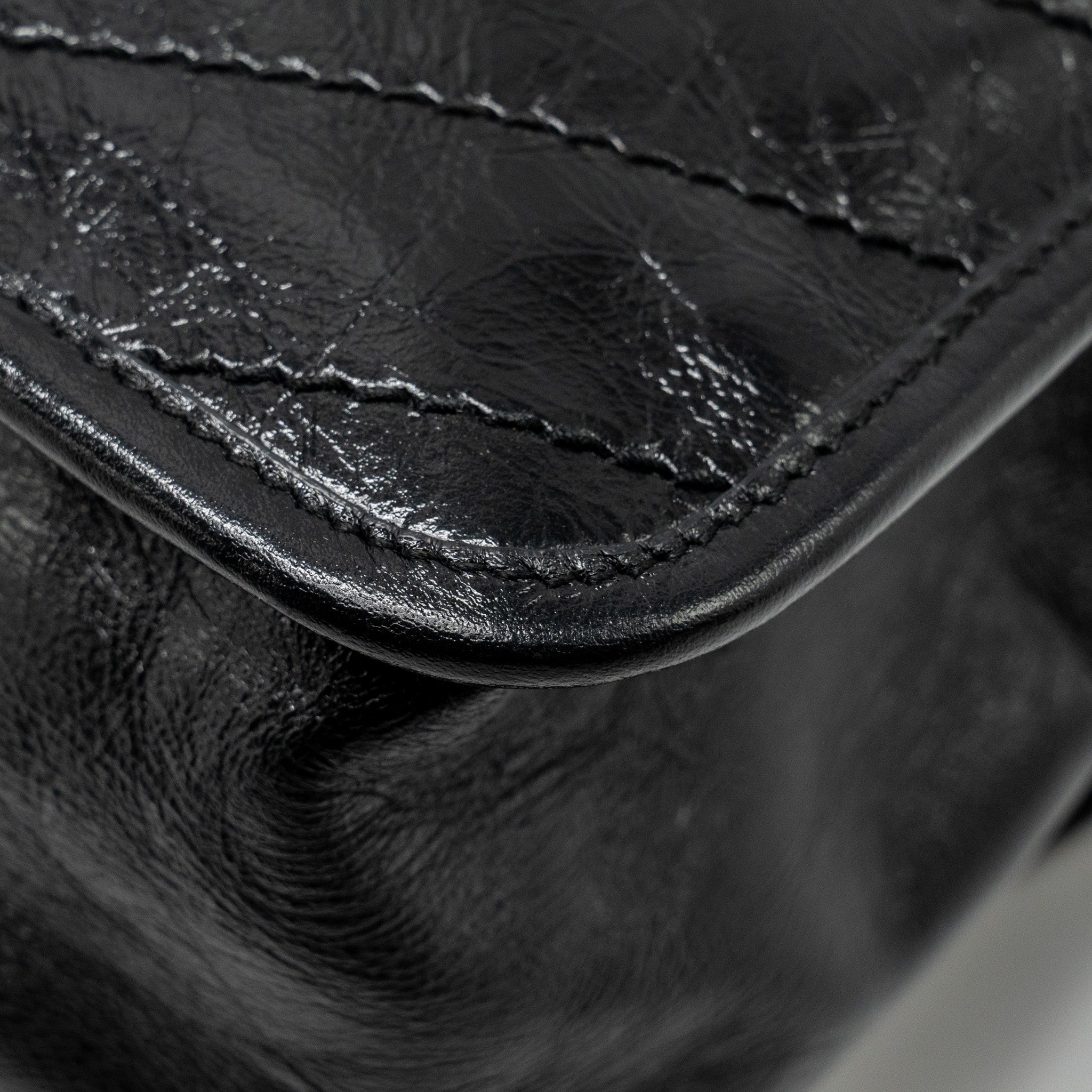 SAINT LAURENT MEDIUM NIKI CALFSKIN BLACK RUTHENIUM HARDWARE