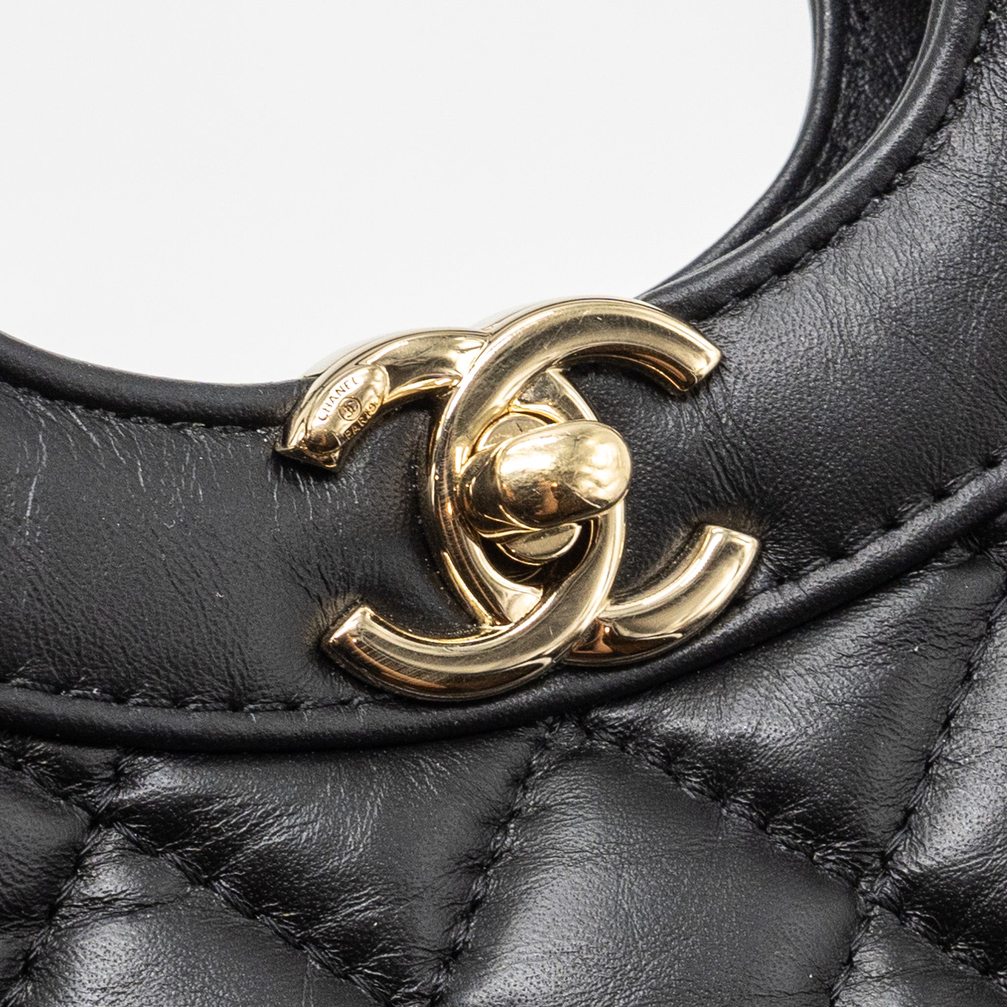 CHANEL 23A MINI 31 BAG CALFSKIN BLACK LGHW (MICROCHIP)
