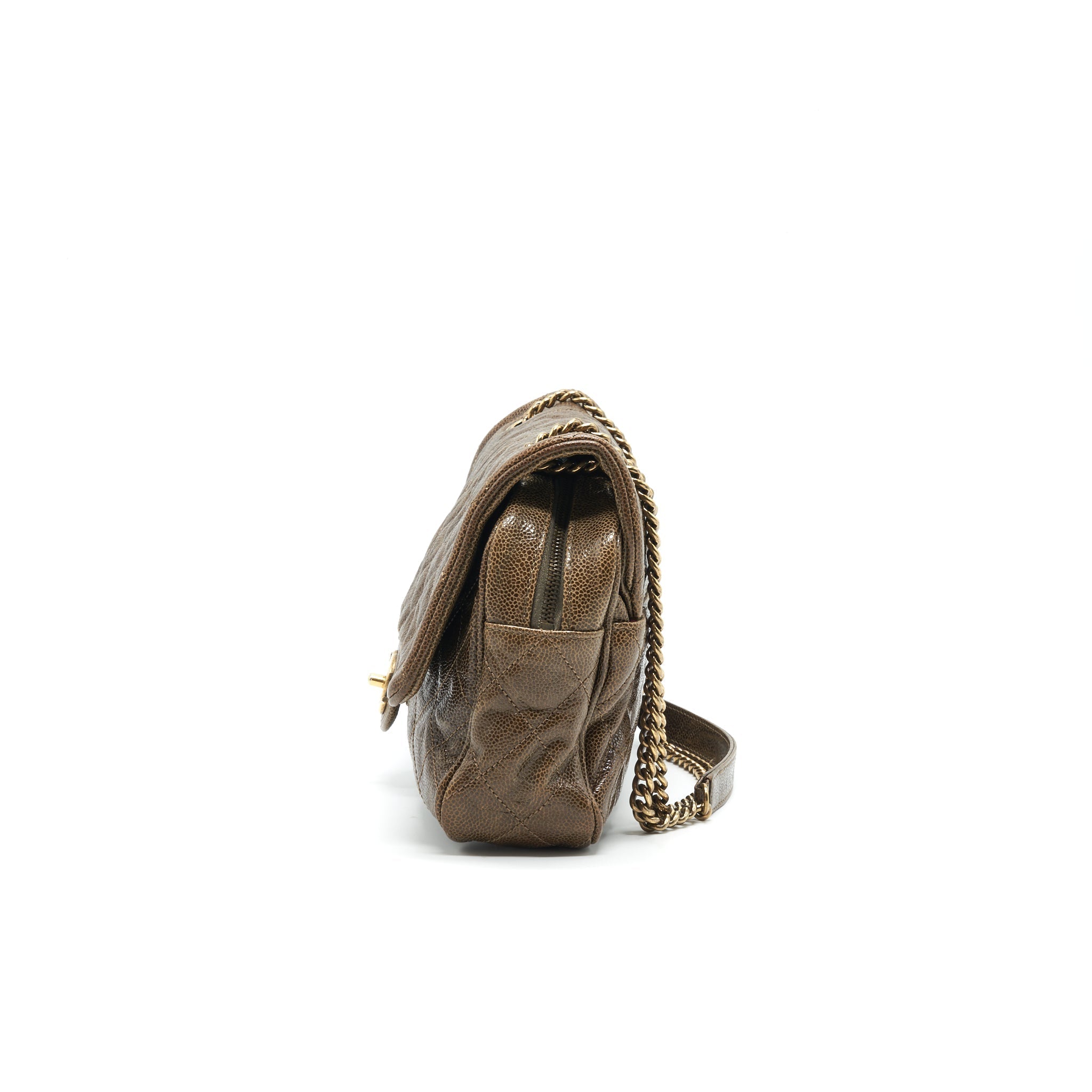 CHANEL SEASONAL CAVIAR JUMBO FLAP BAG WITH GHW