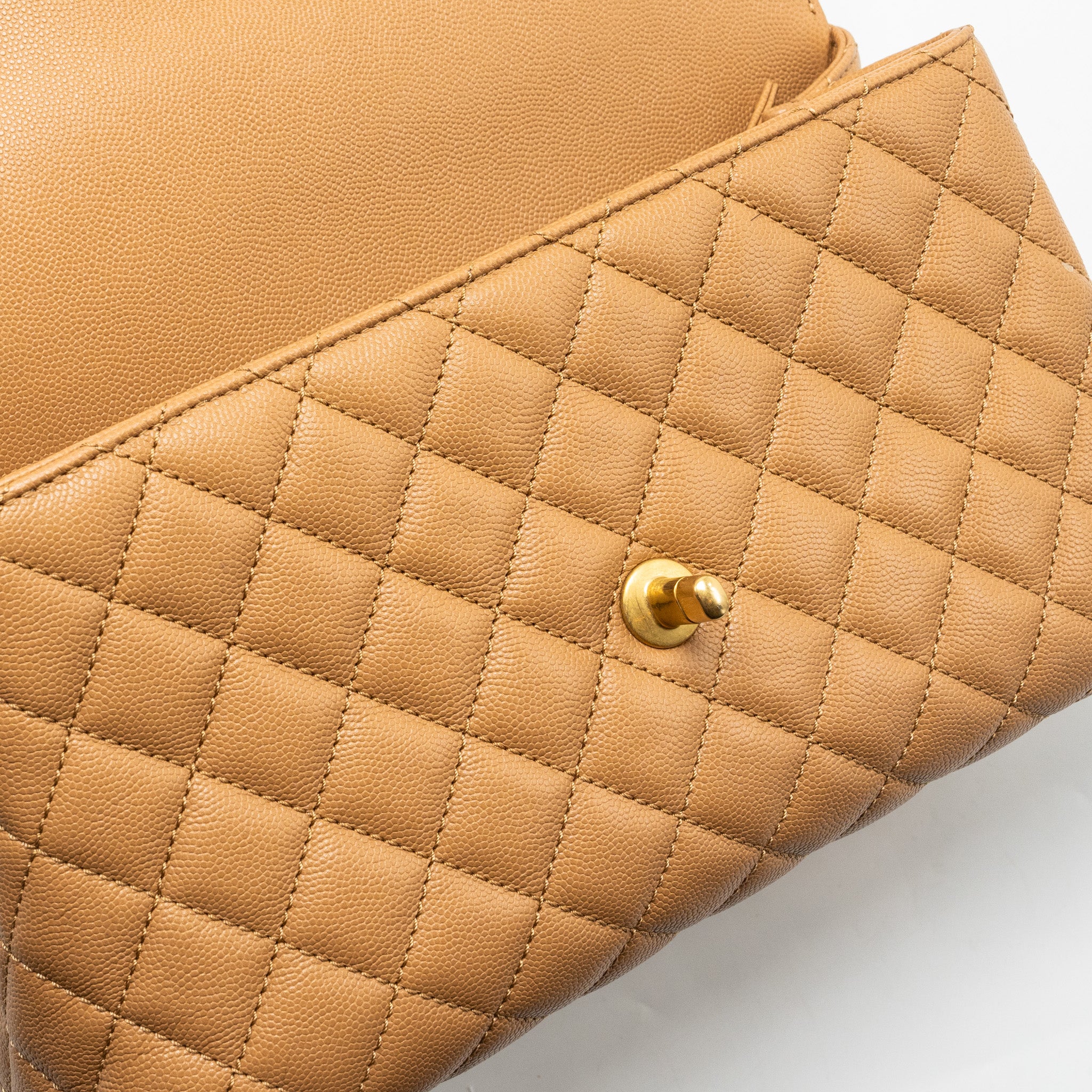 CHANEL MEDIUM COCO HANDLE CAVIAR DARK BEIGE GHW (MICROCHIP)