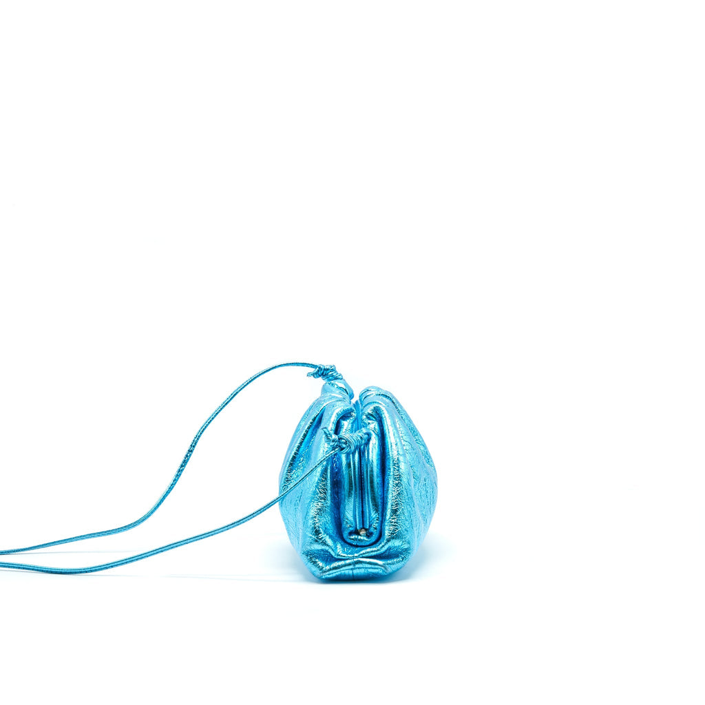 BOTTEGA VENETA MINI POUCH METALLIC BLUE