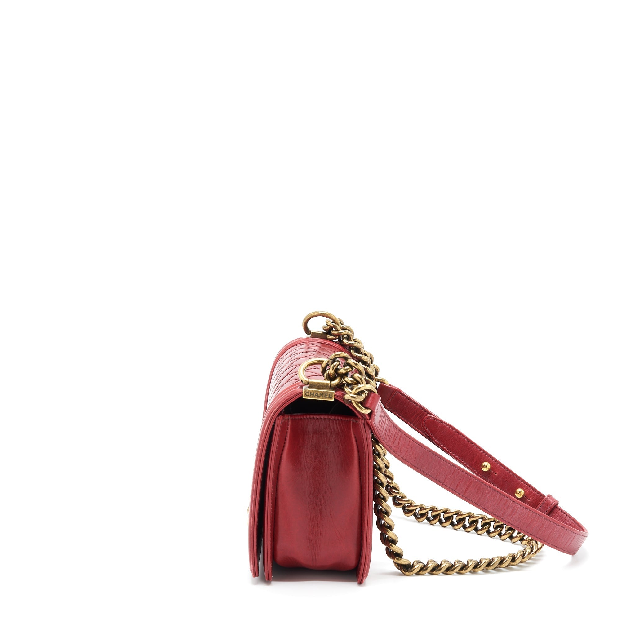 CHANEL MEDIUM BOY BAG AGED CALFSKIN RED WITH RUTHENIUM GHW